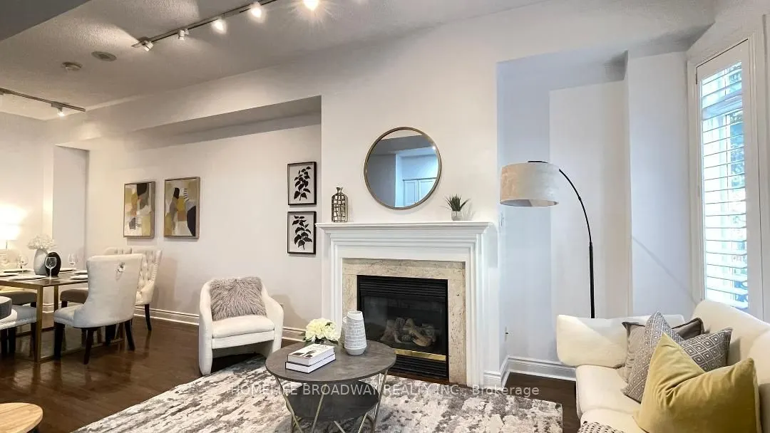 1 Rean Drive, #8