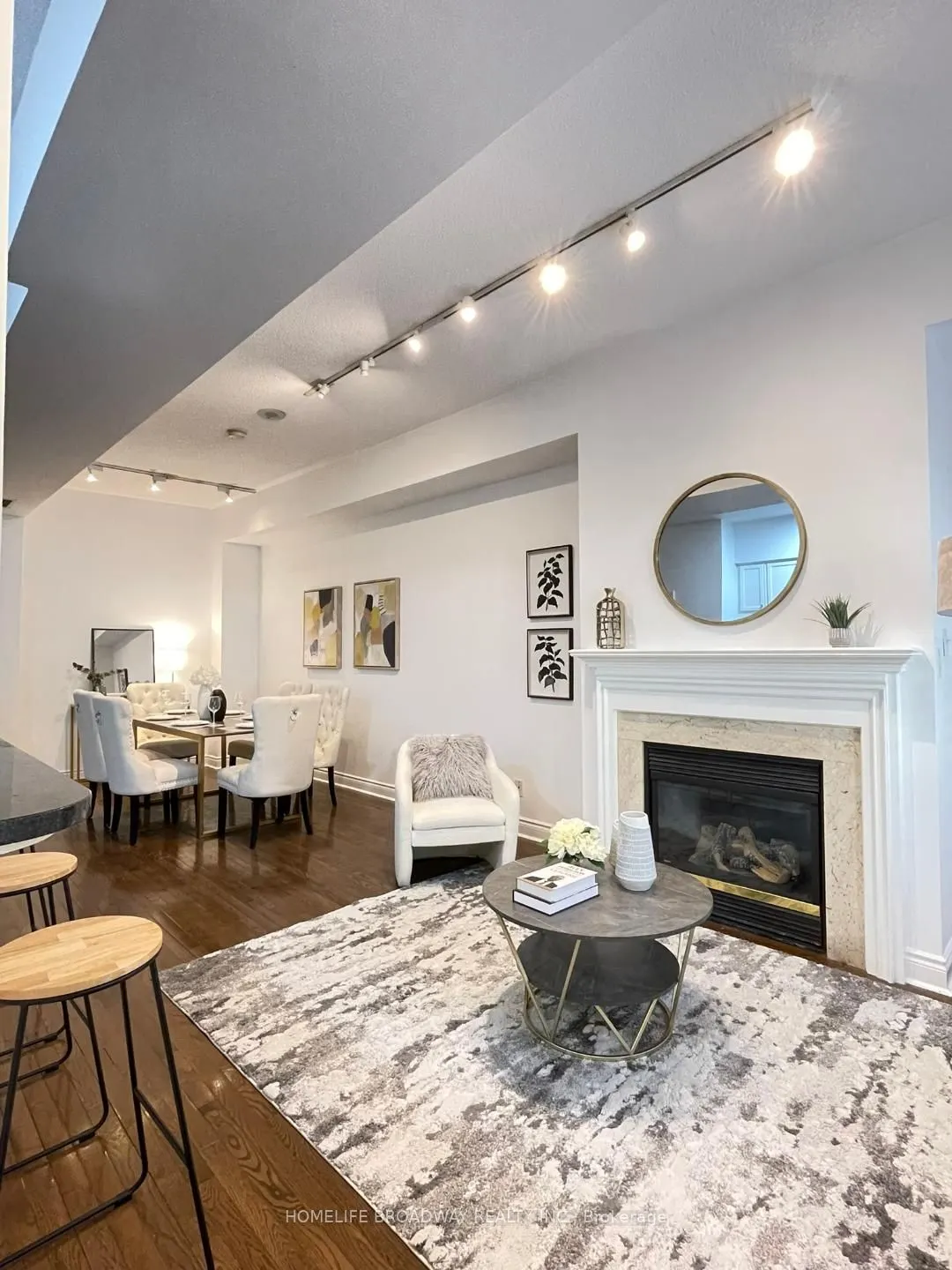1 Rean Drive, #8