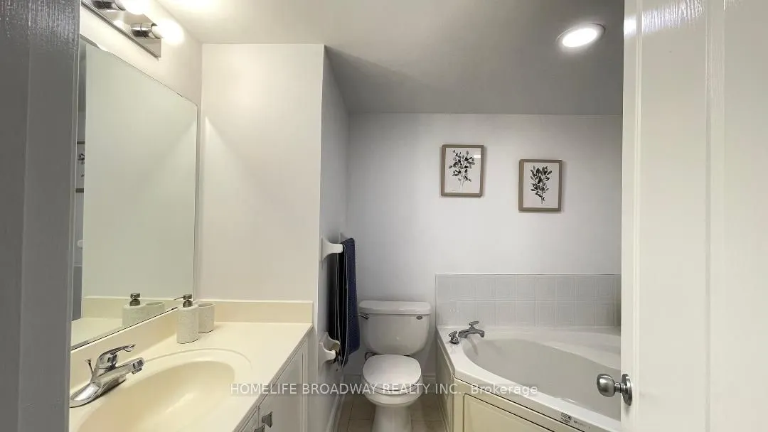 1 Rean Drive, #8