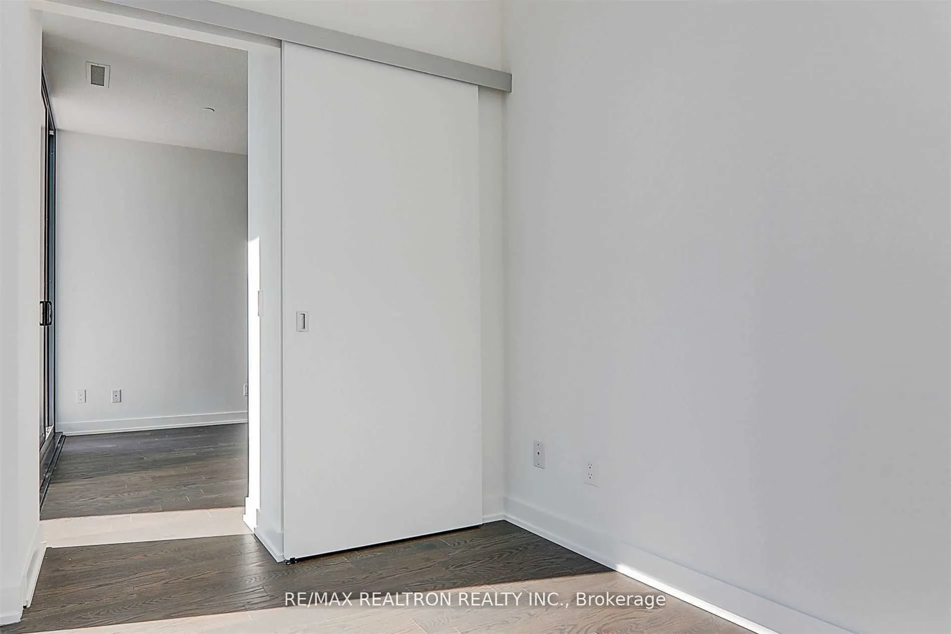 25 Richmond Street E, #2508