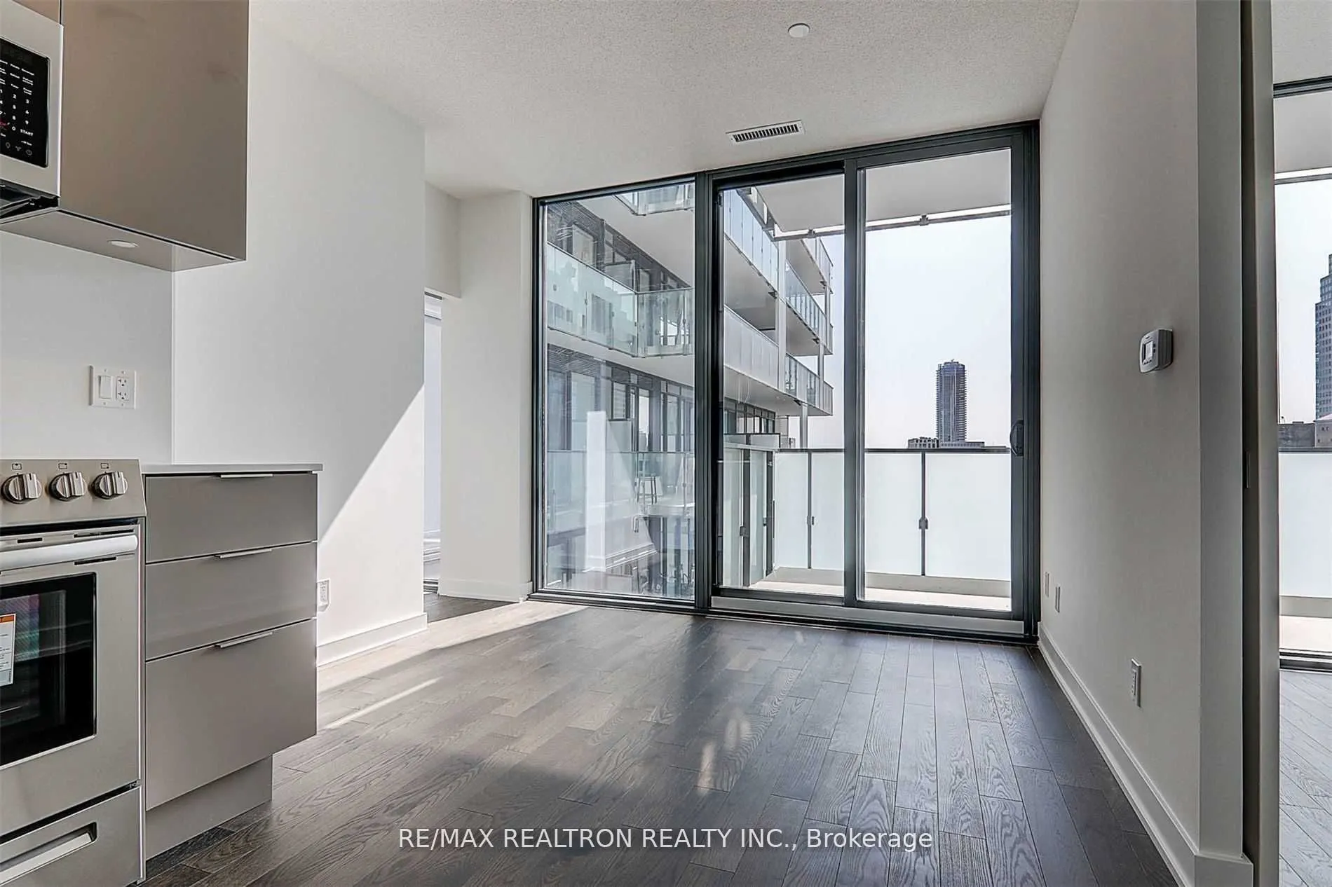 25 Richmond Street E, #2508