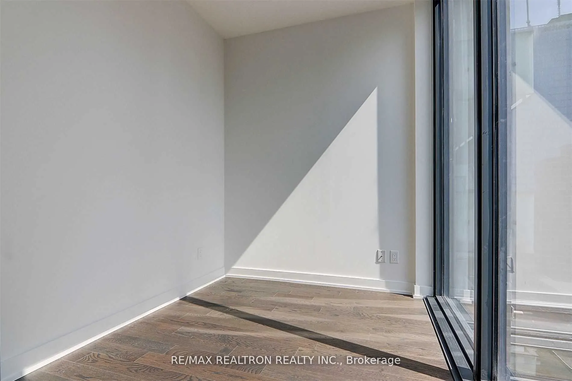 25 Richmond Street E, #2508