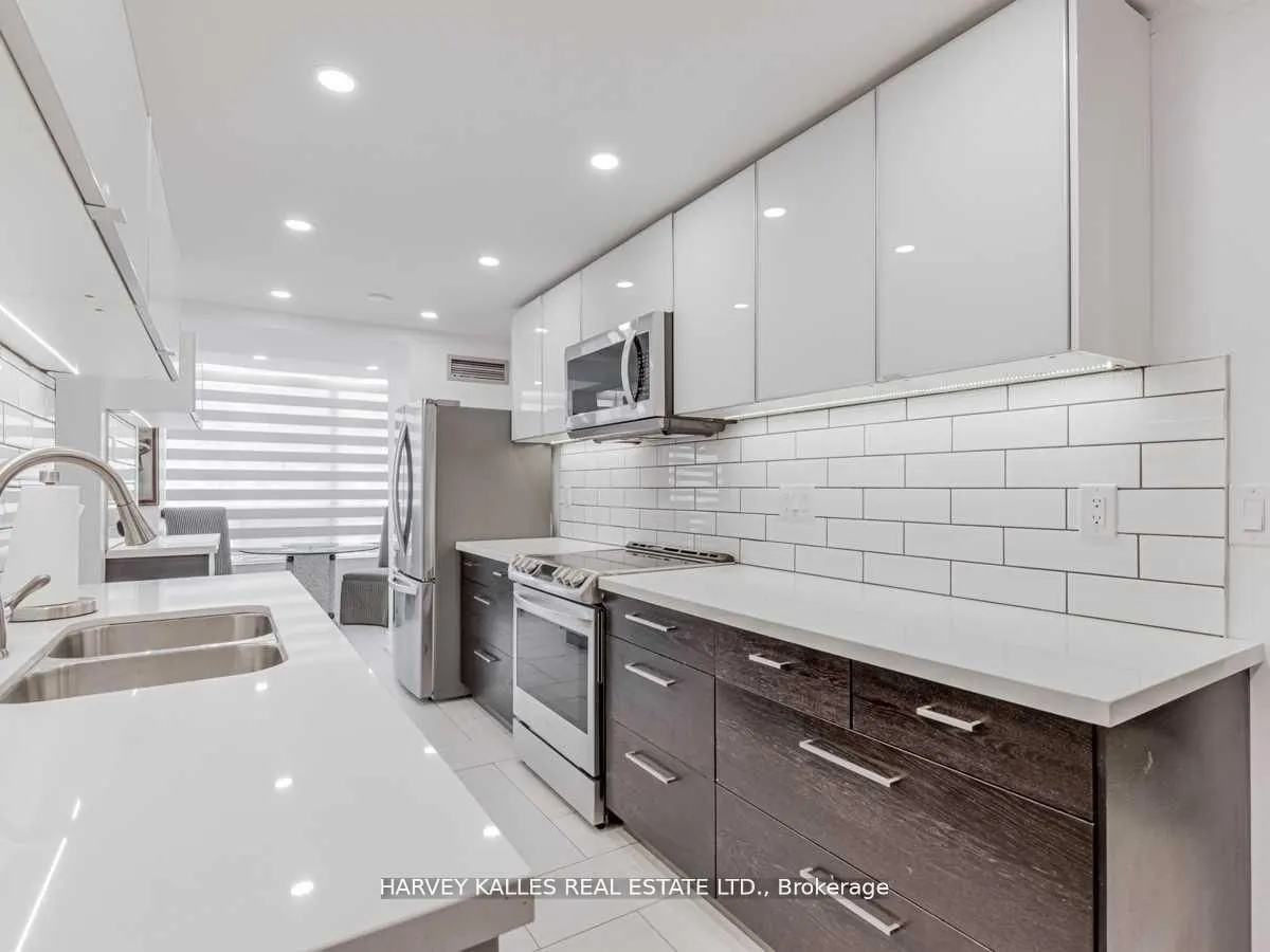 5785 Yonge Street, #509