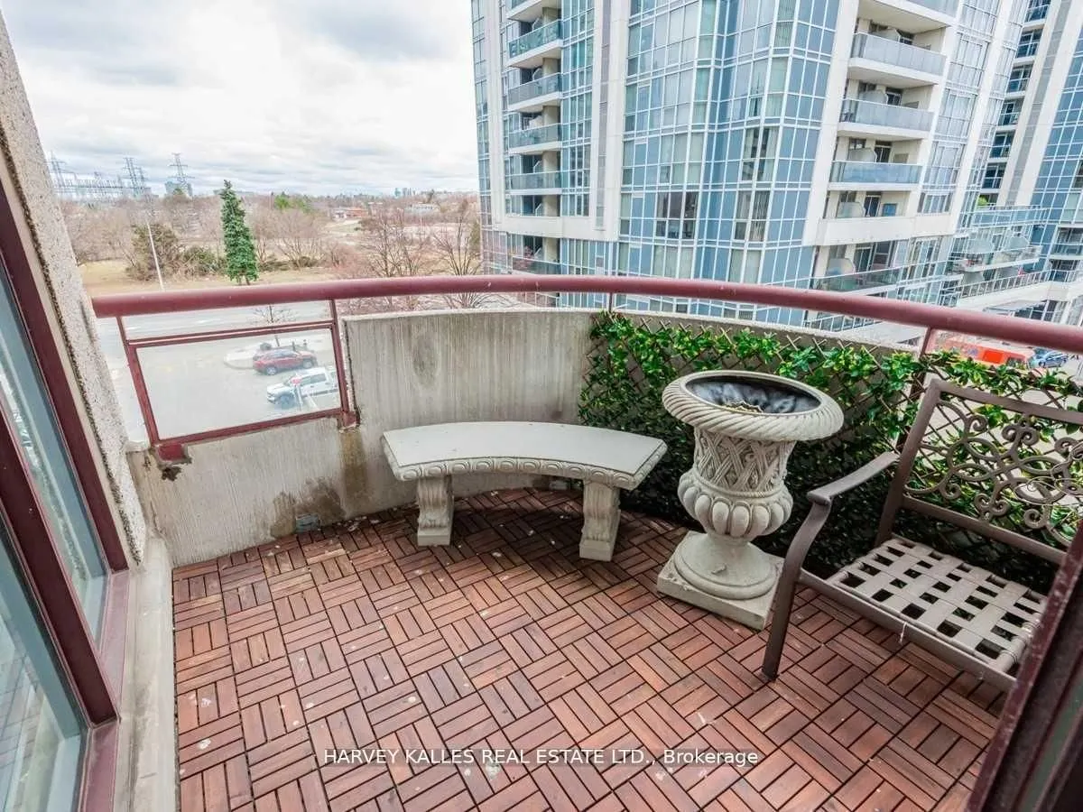 5785 Yonge Street, #509
