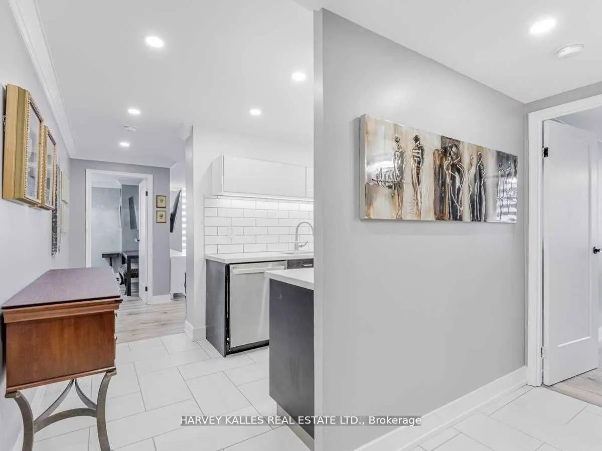 5785 Yonge Street, #509