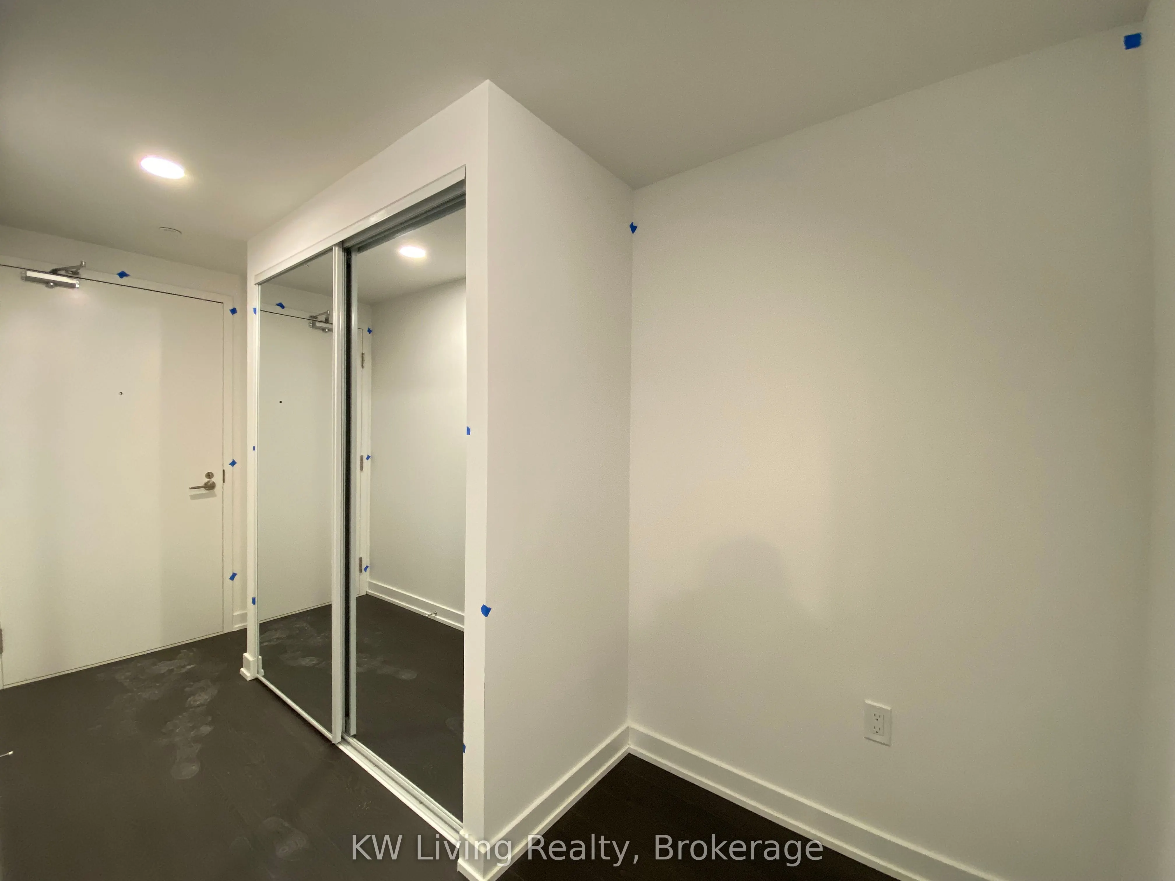 238 Simcoe Street, #2906