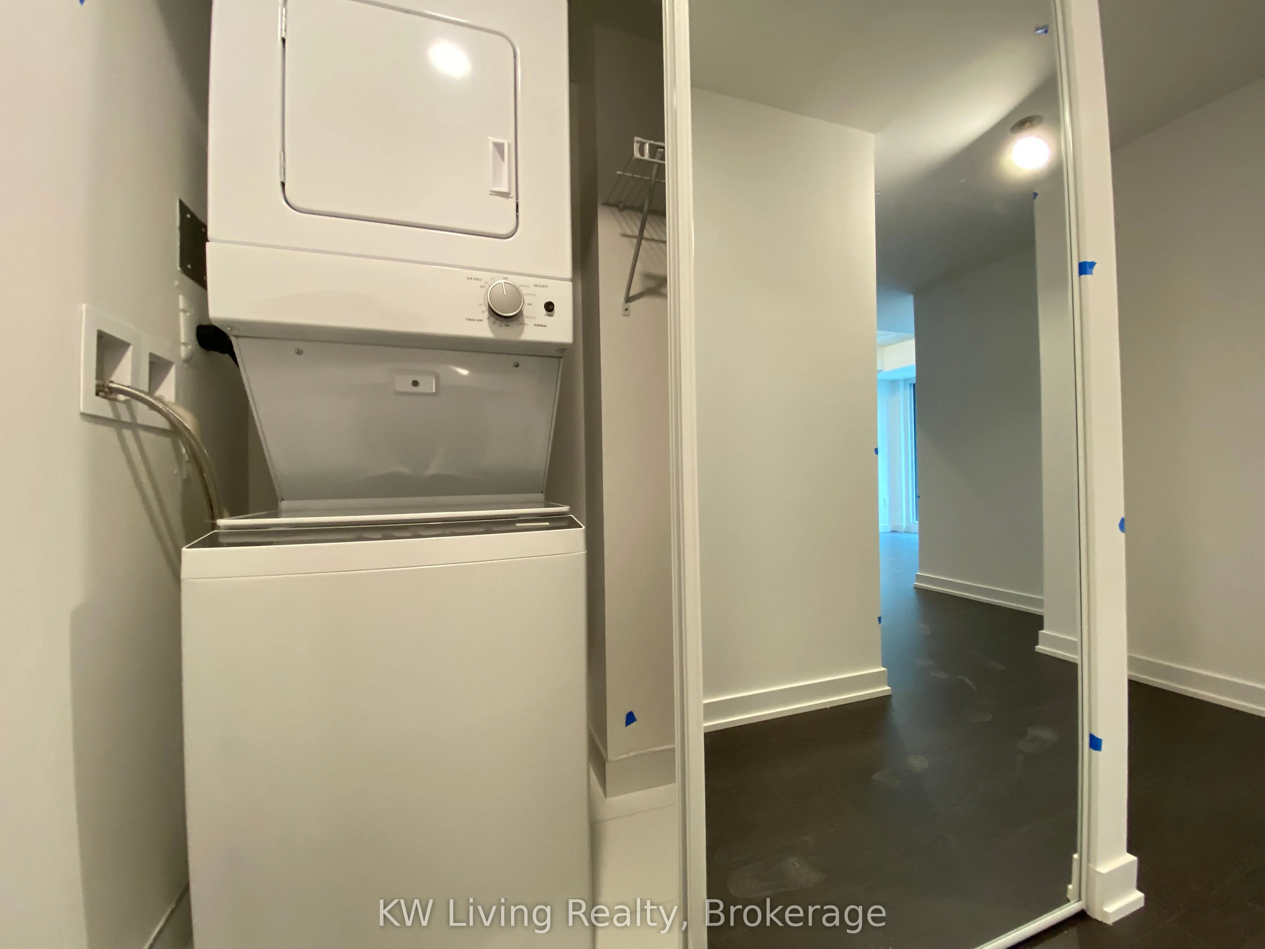 238 Simcoe Street, #2906
