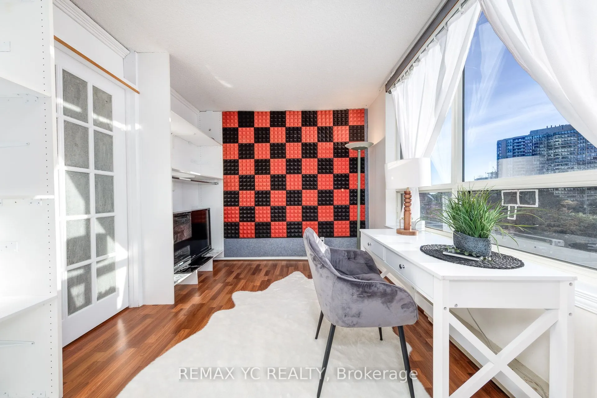 30 Greenfield Avenue, #614