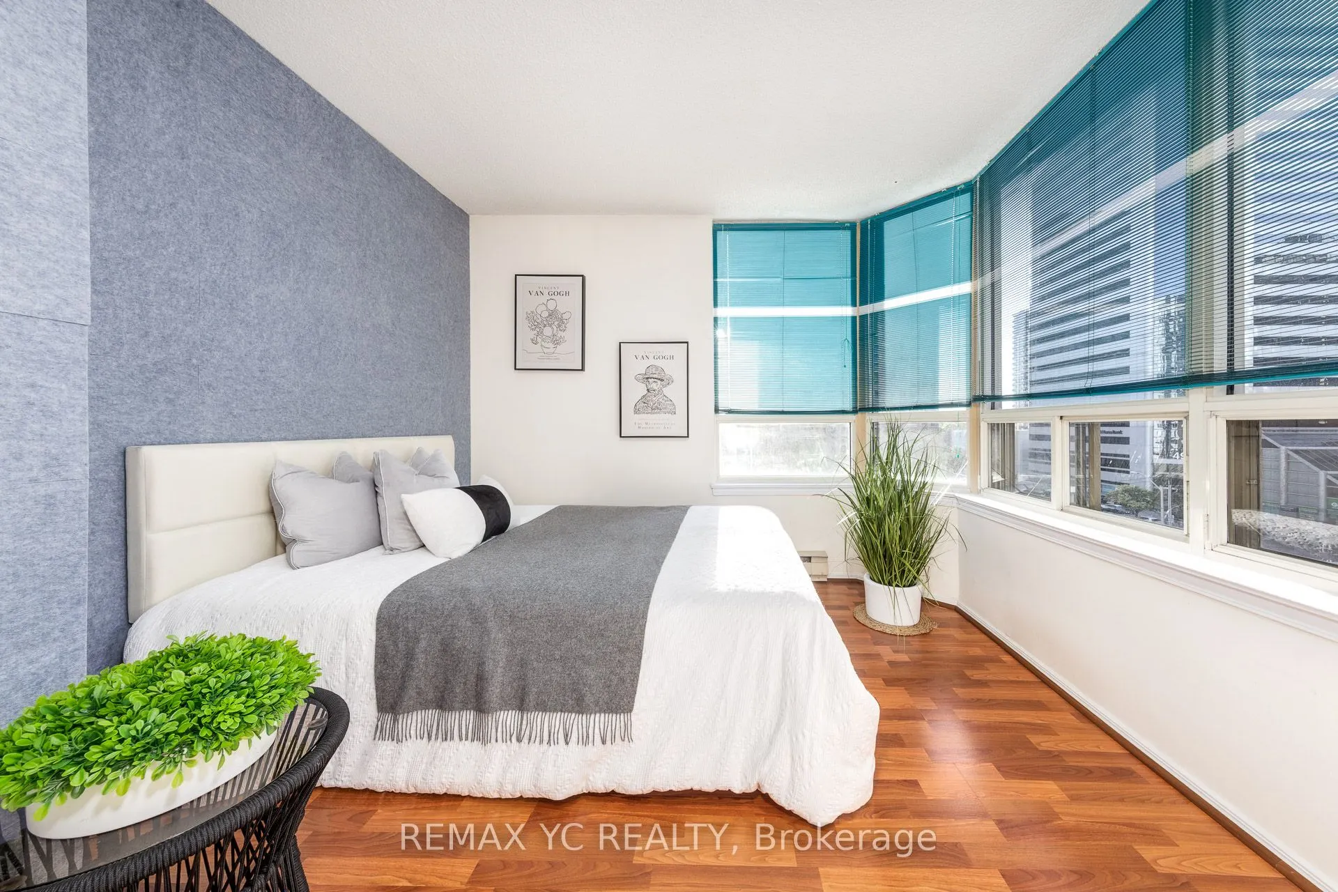 30 Greenfield Avenue, #614