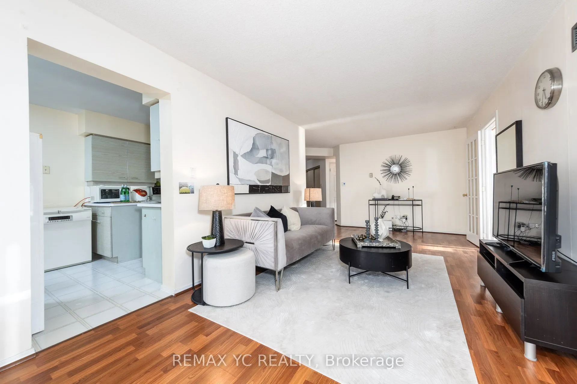 30 Greenfield Avenue, #614