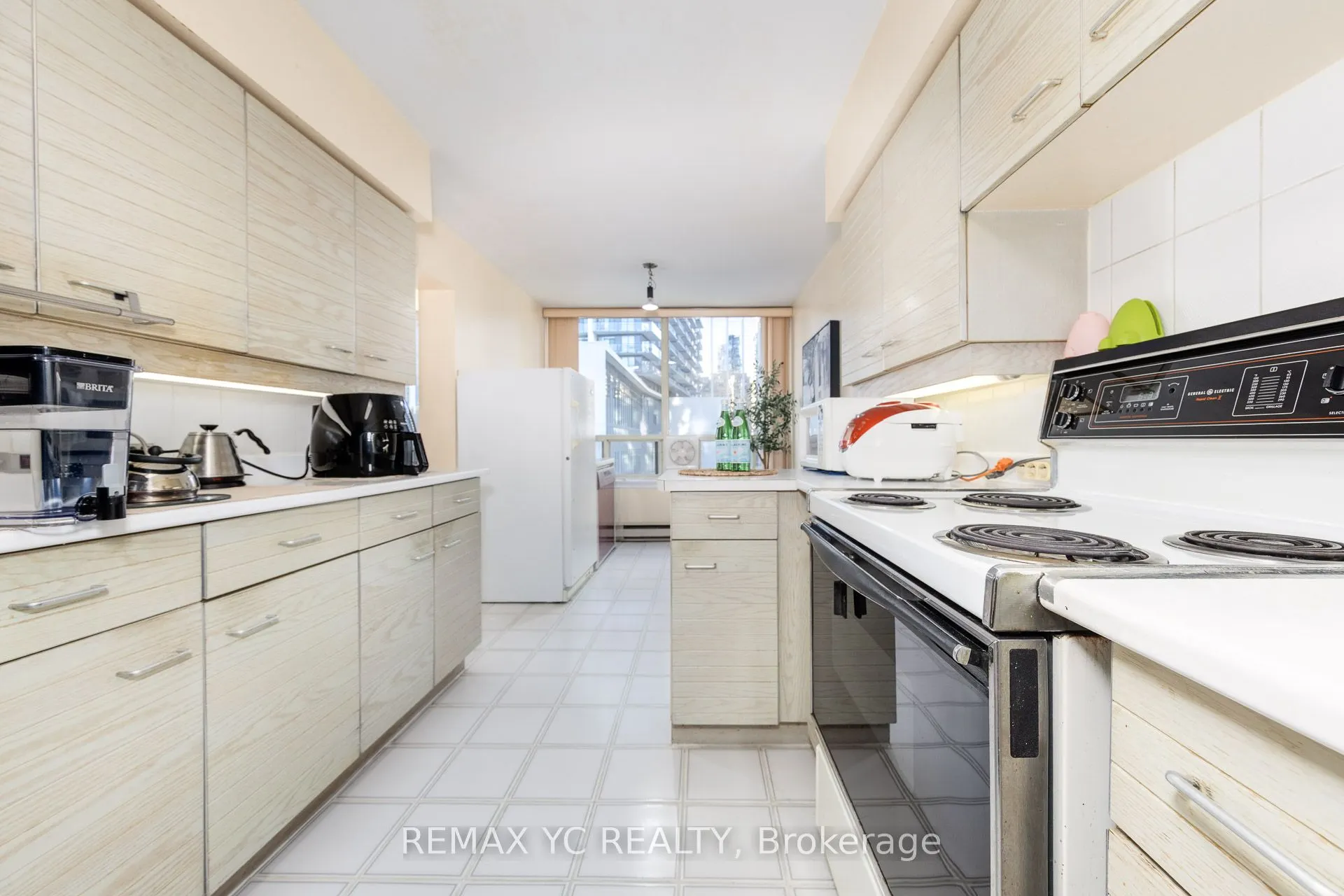 30 Greenfield Avenue, #614
