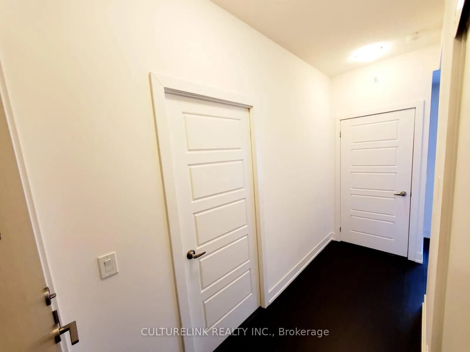 7 Kenaston Gardens, #109