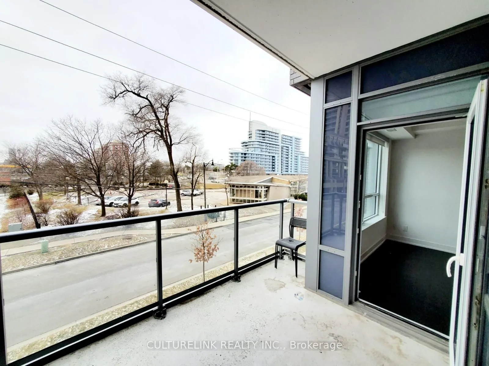 7 Kenaston Gardens, #109