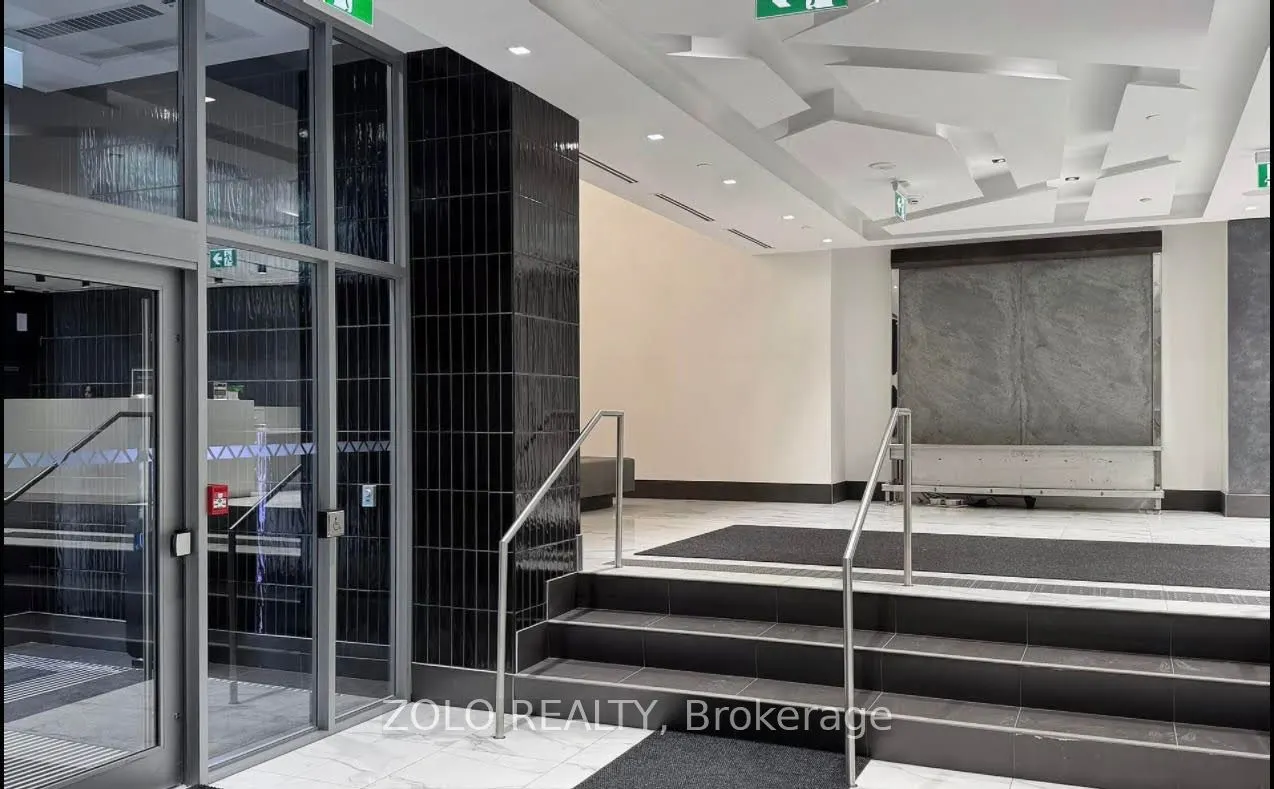 25 Holly Street, #1605