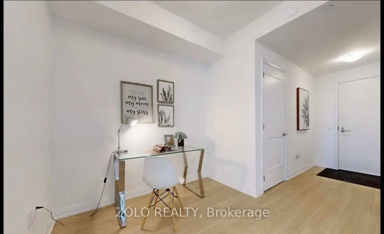 25 Holly Street, #1605