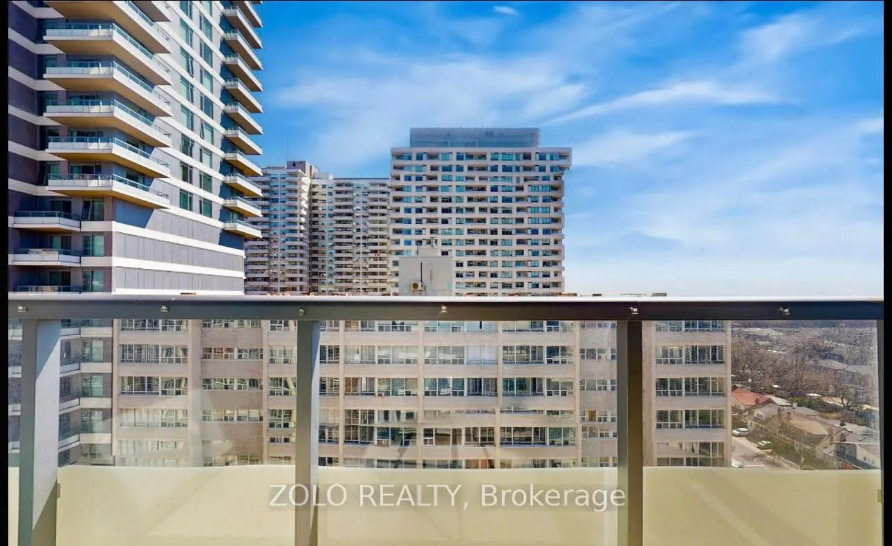 25 Holly Street, #1605