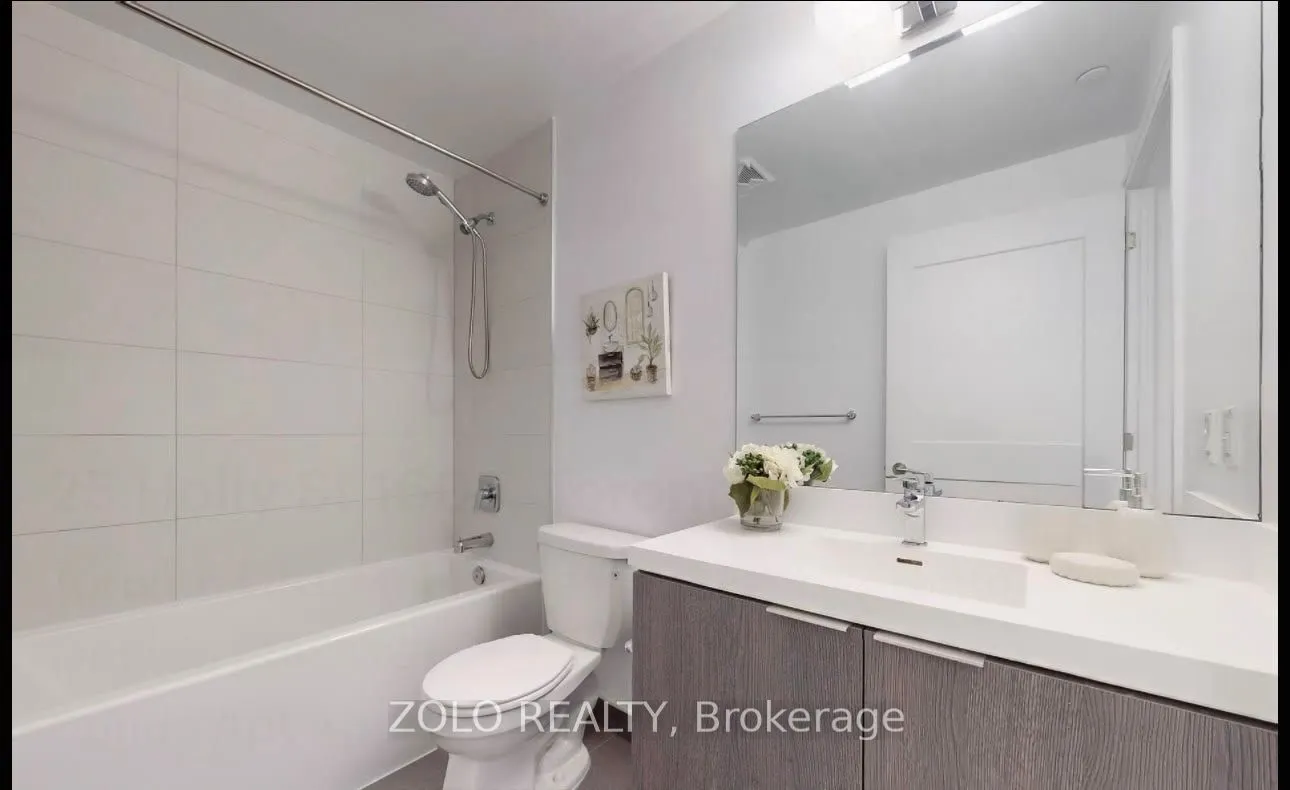 25 Holly Street, #1605