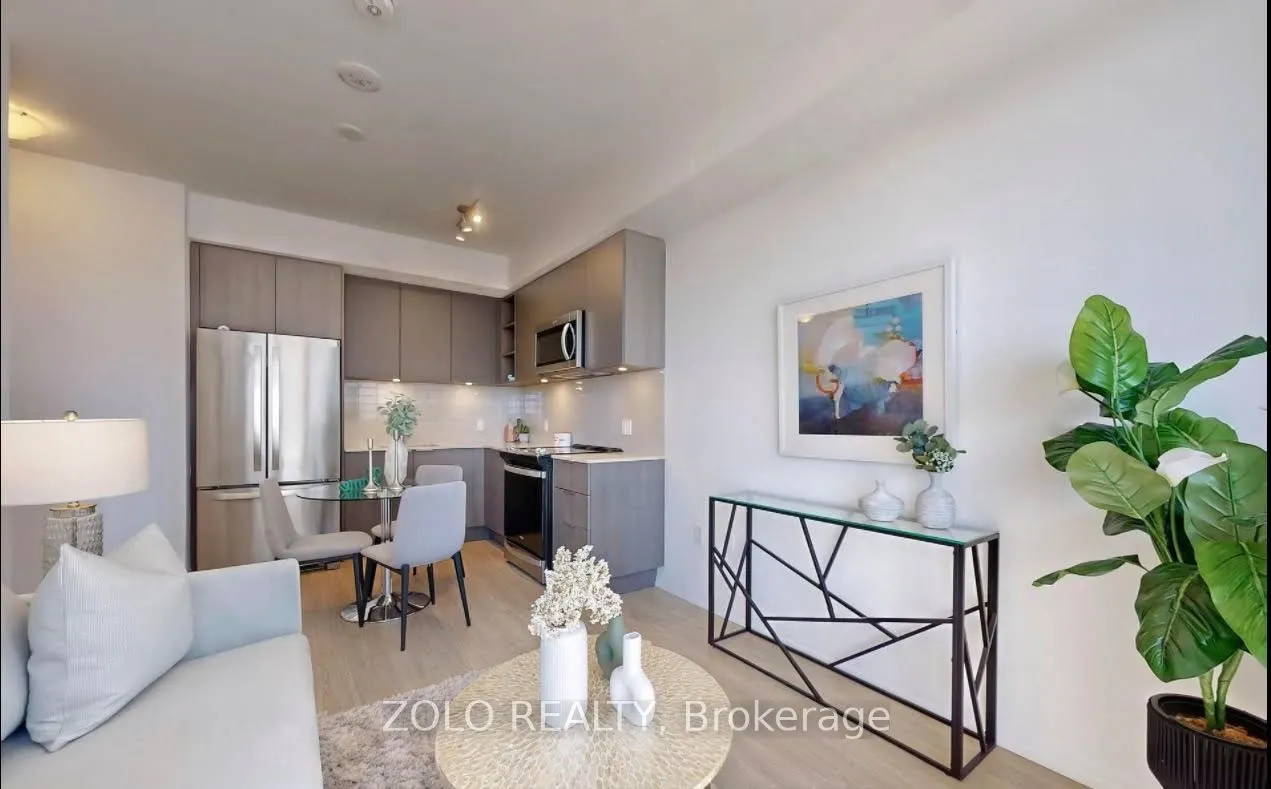 25 Holly Street, #1605