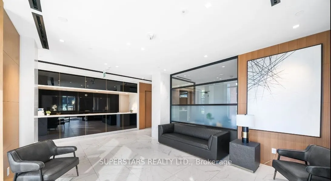 8 Tippett Road, #812