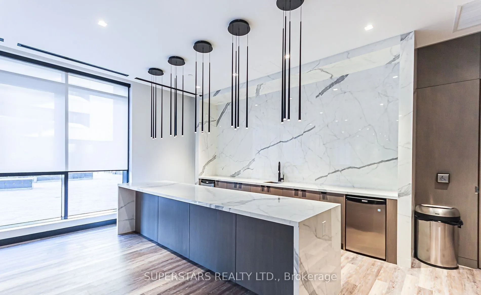 8 Tippett Road, #812