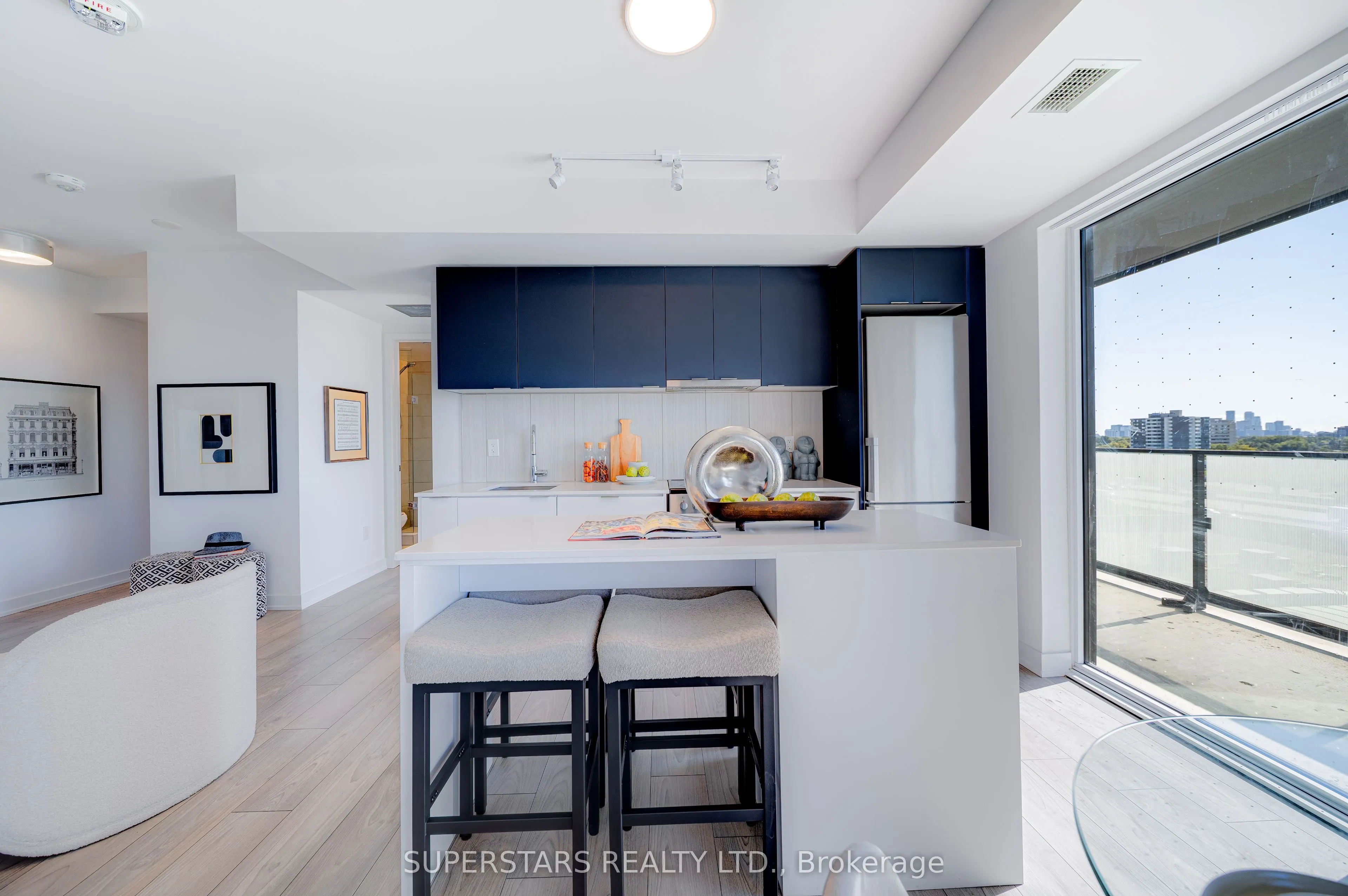 8 Tippett Road, #812