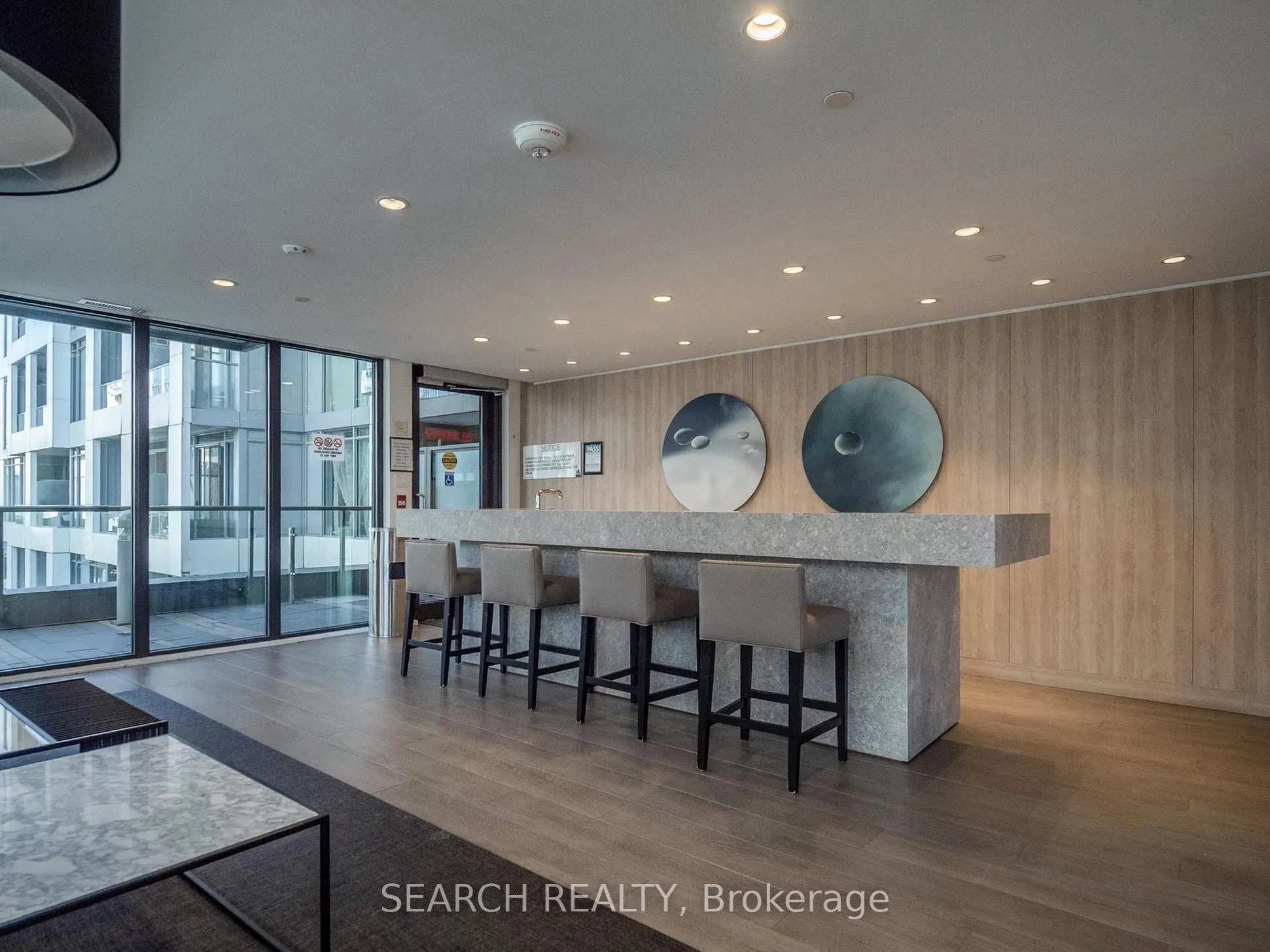 576 Front Street W, #909