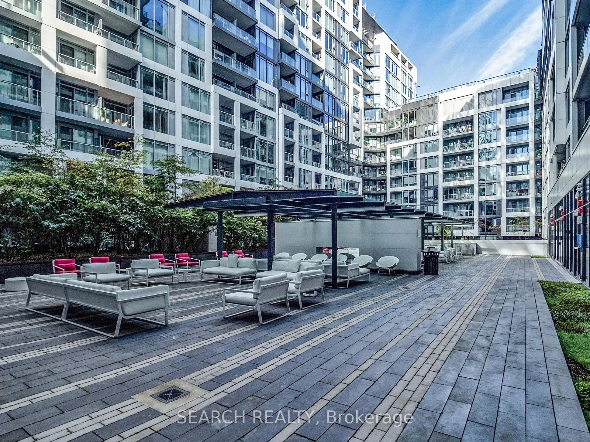 576 Front Street W, #909