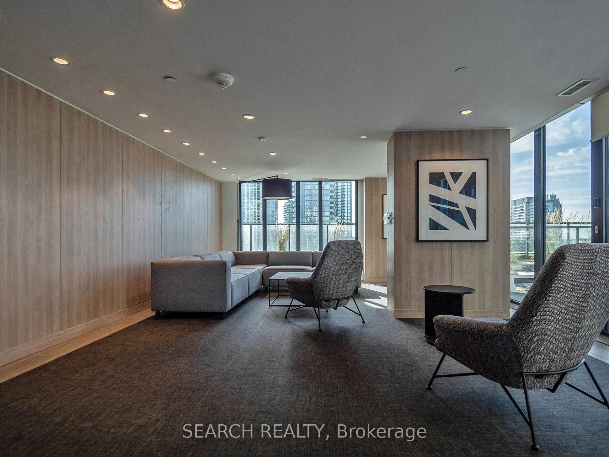 576 Front Street W, #909