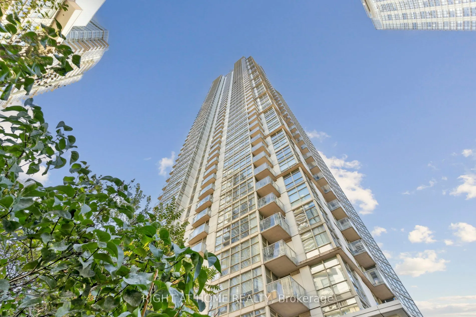 35 Mariner Terrace, #102