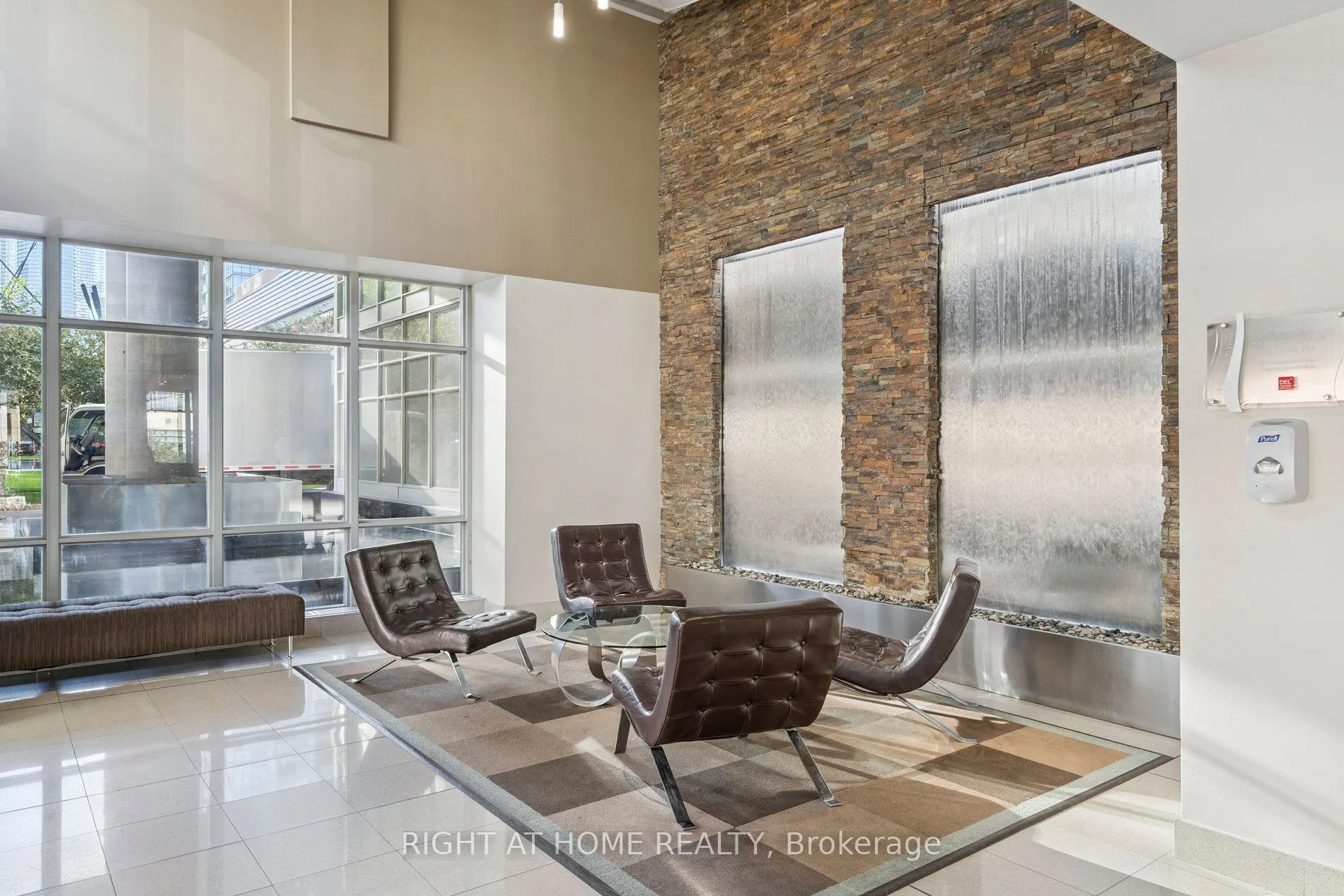 35 Mariner Terrace, #102