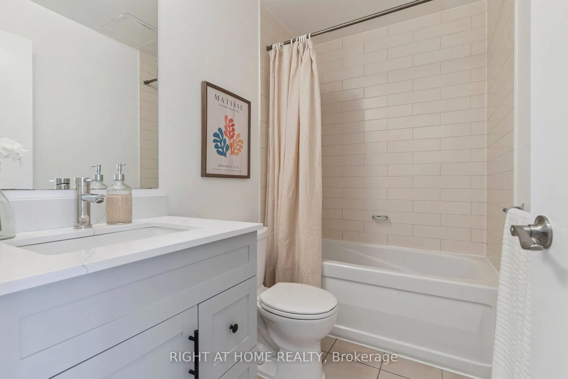 35 Mariner Terrace, #102