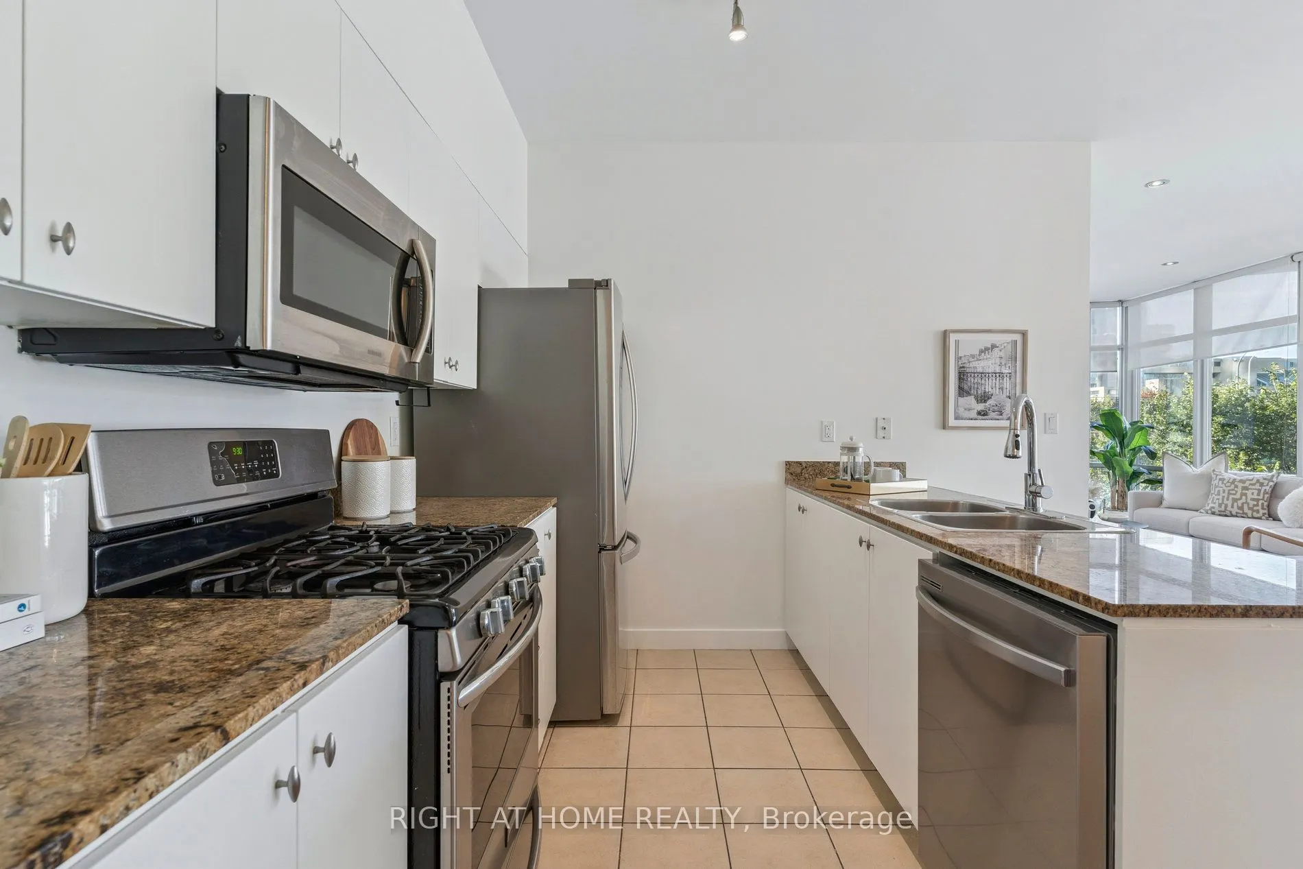 35 Mariner Terrace, #102