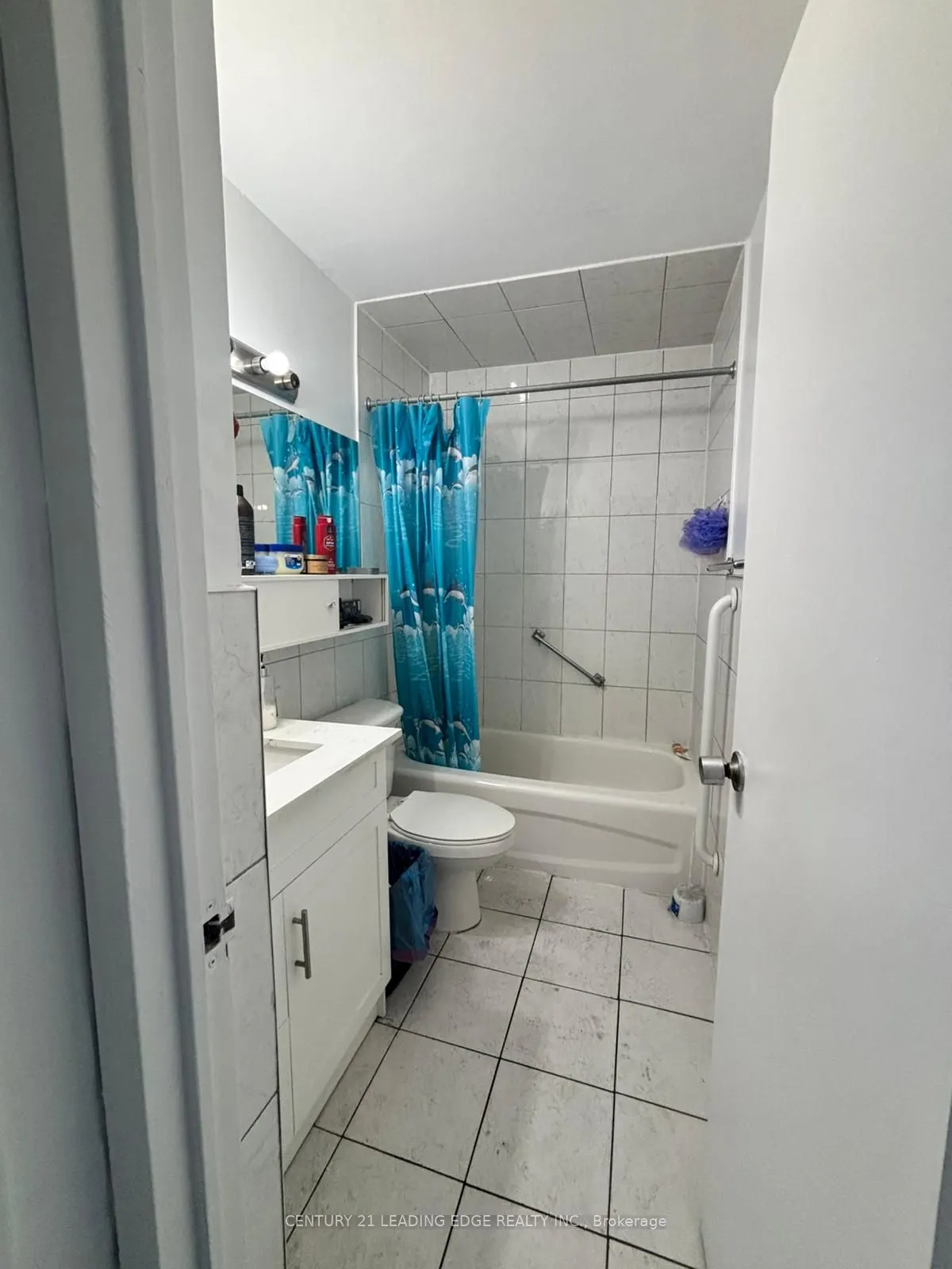 715 Don Mills Road, #902