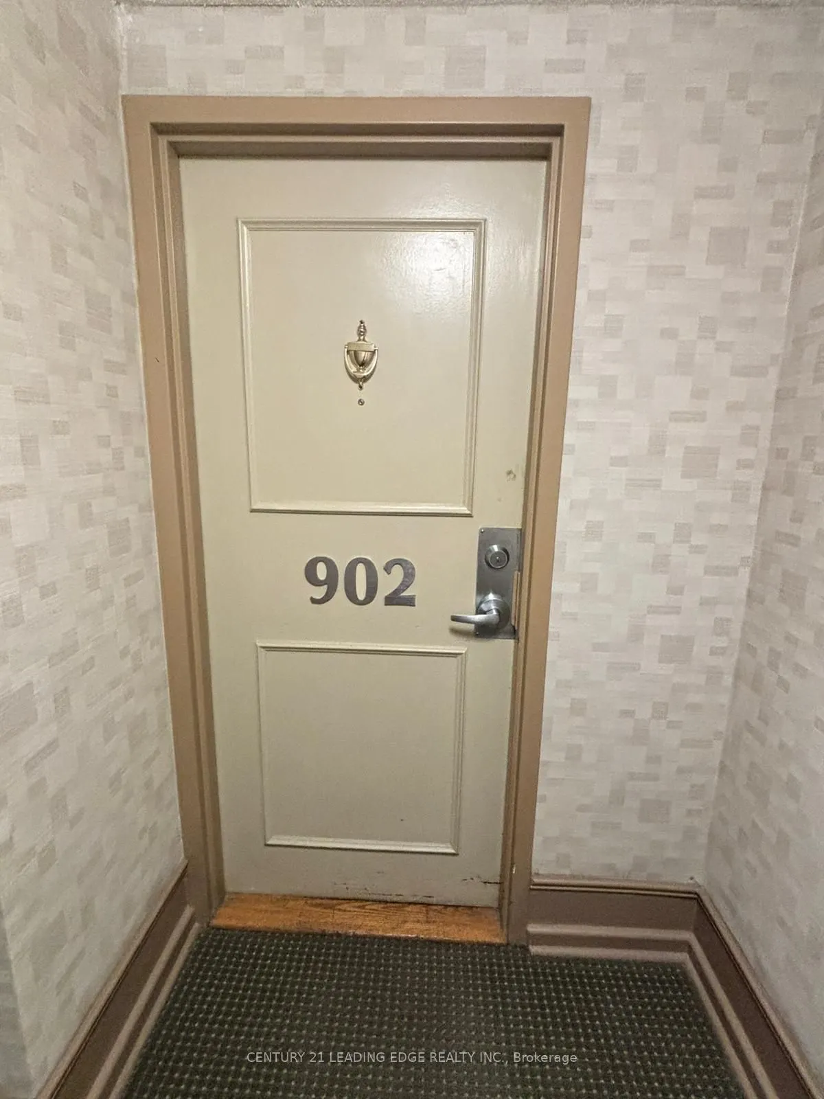 715 Don Mills Road, #902