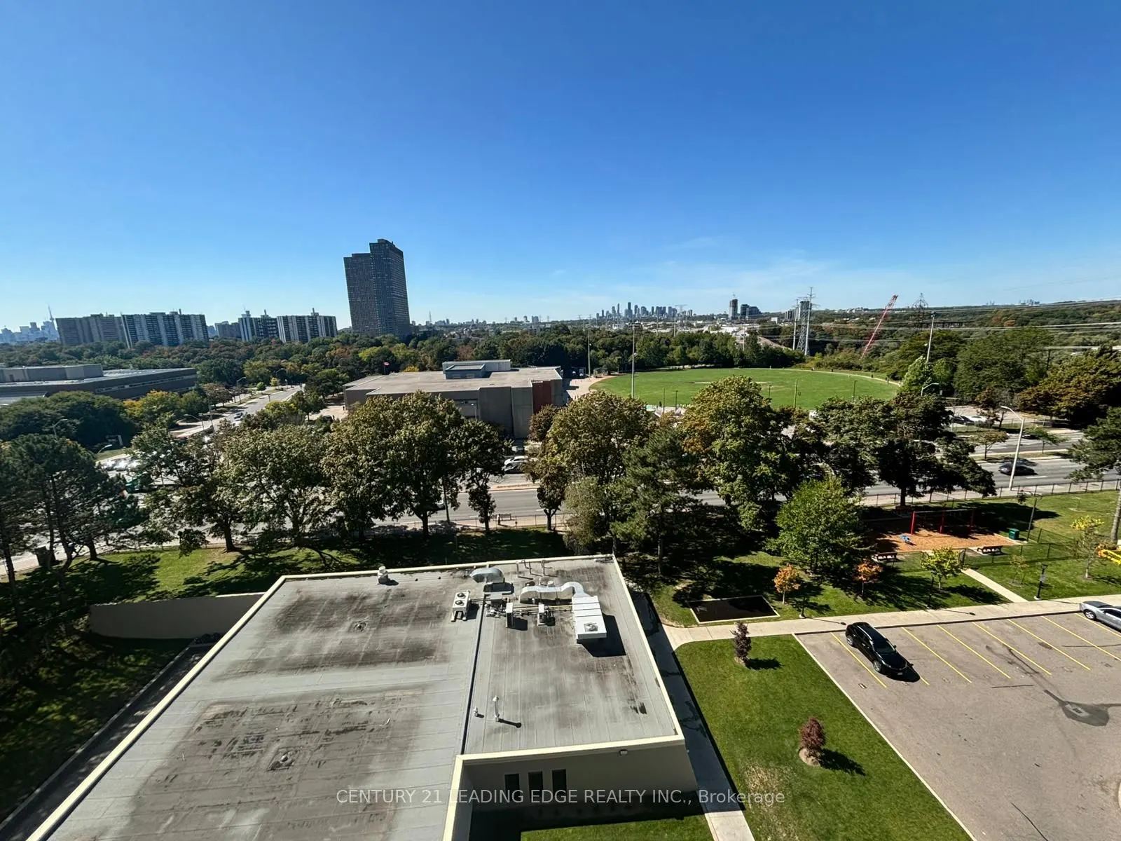 715 Don Mills Road, #902