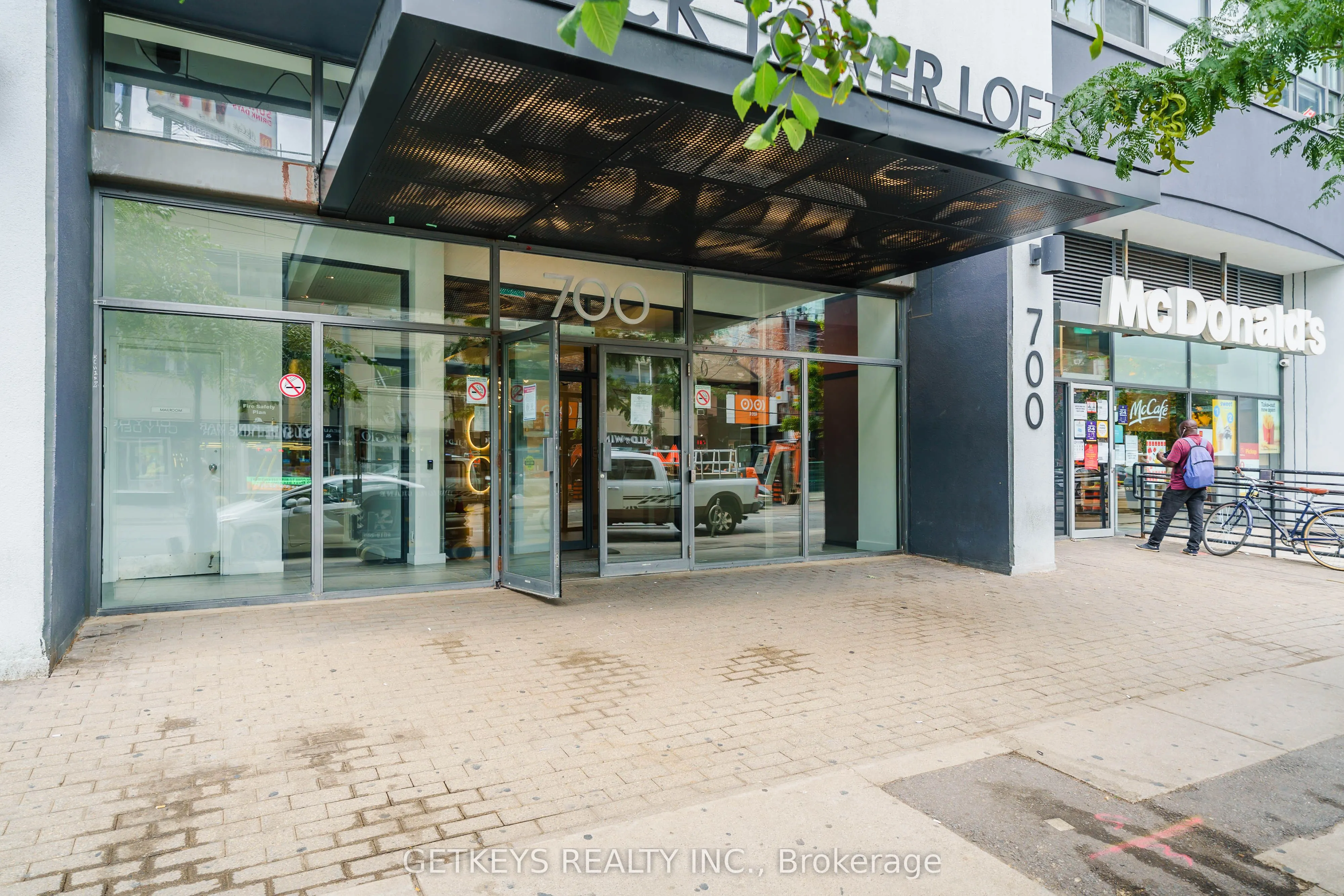 700 King Street