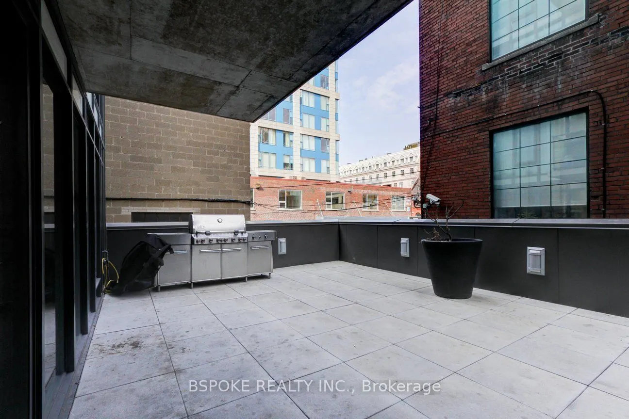 32 Camden Street, #603