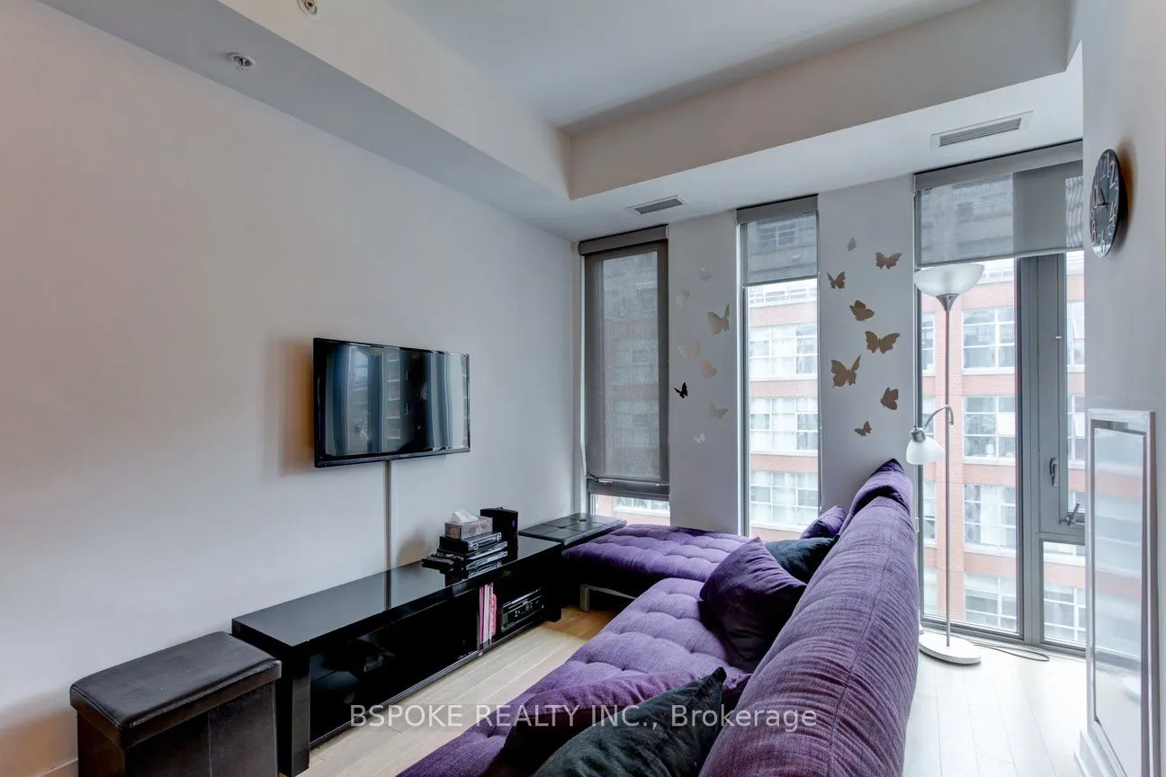 32 Camden Street, #603