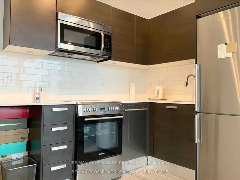 42 Charles Street E, #4305