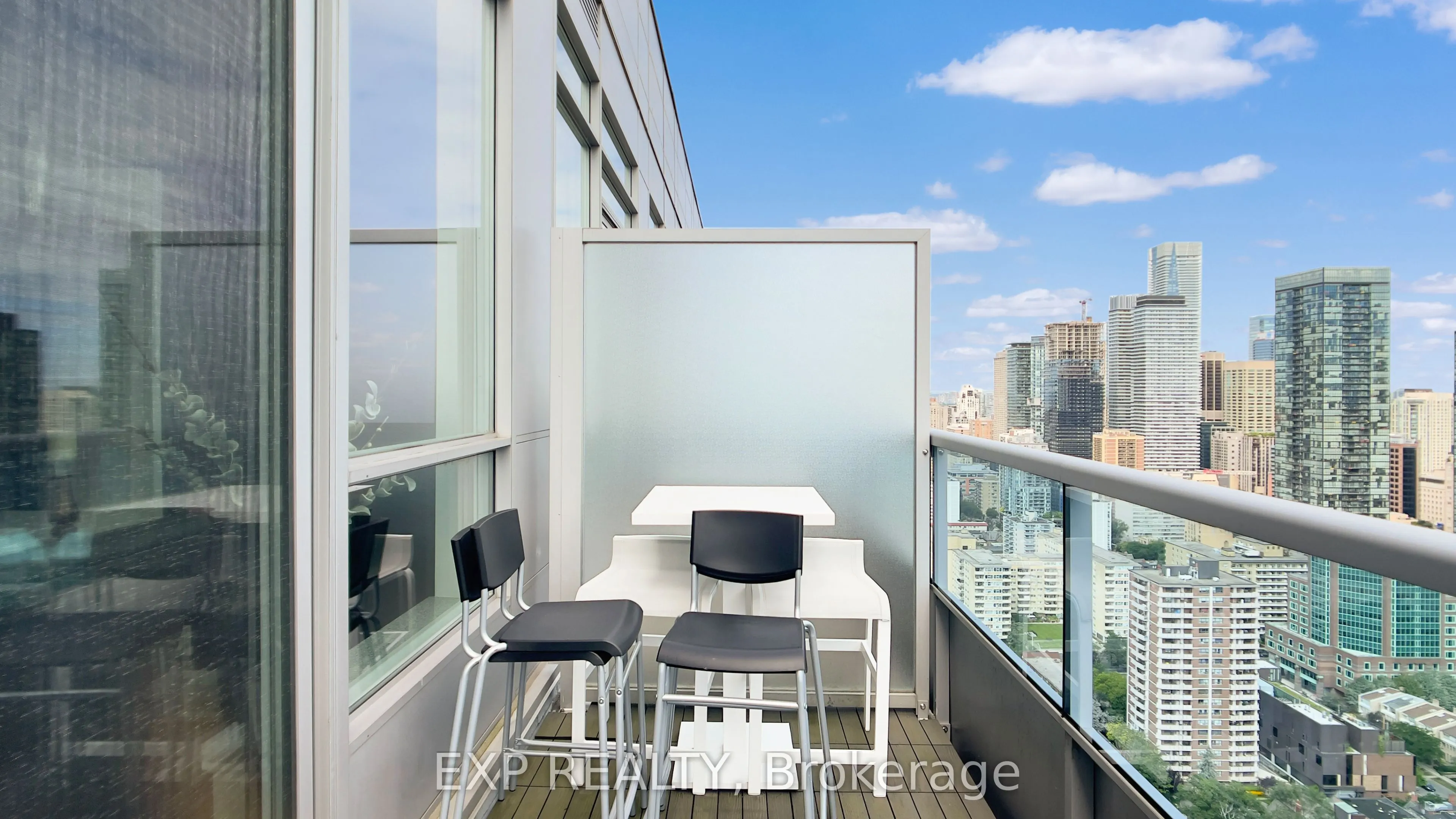 500 Sherbourne Street, #3401