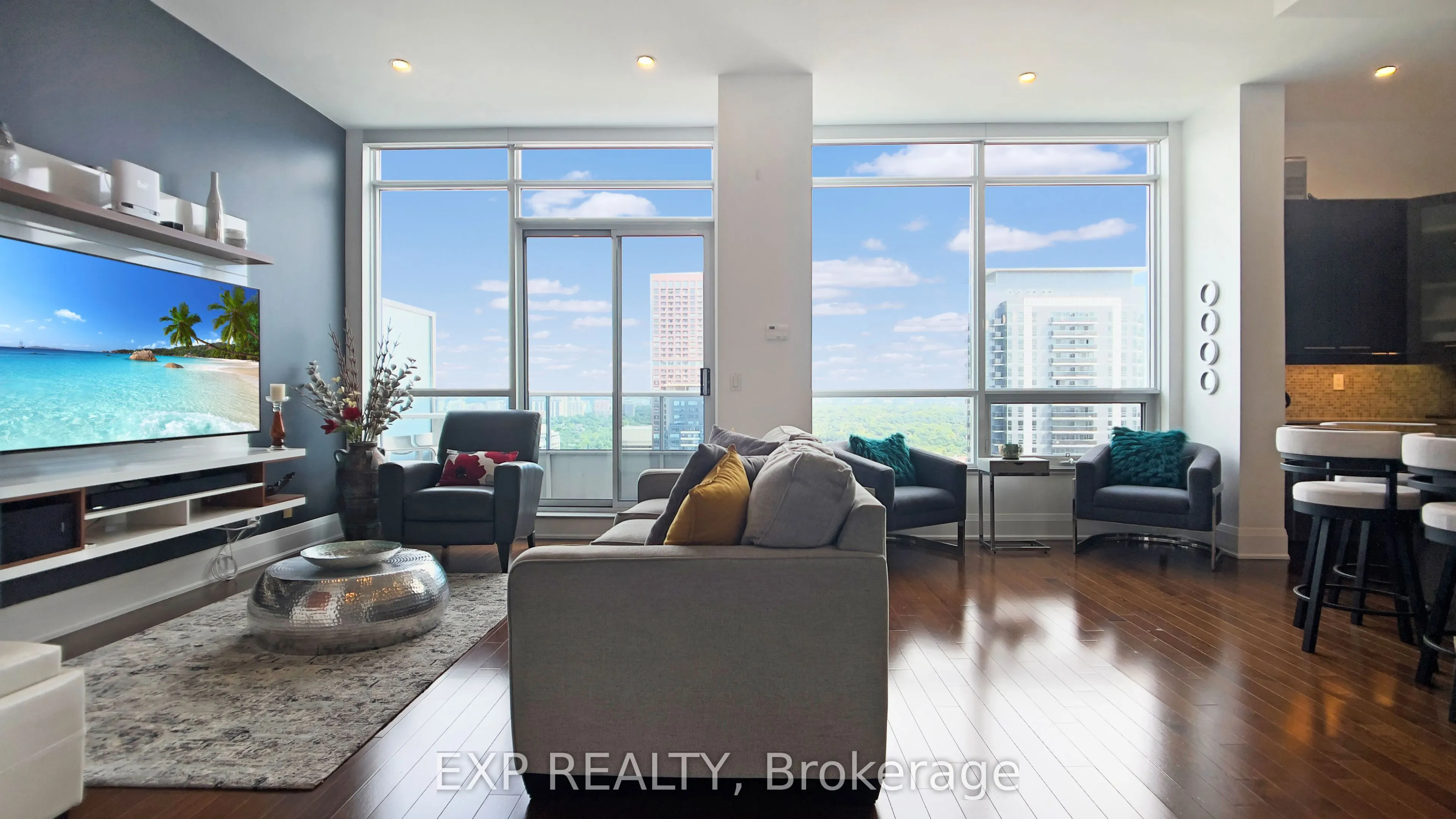 500 Sherbourne Street, #3401