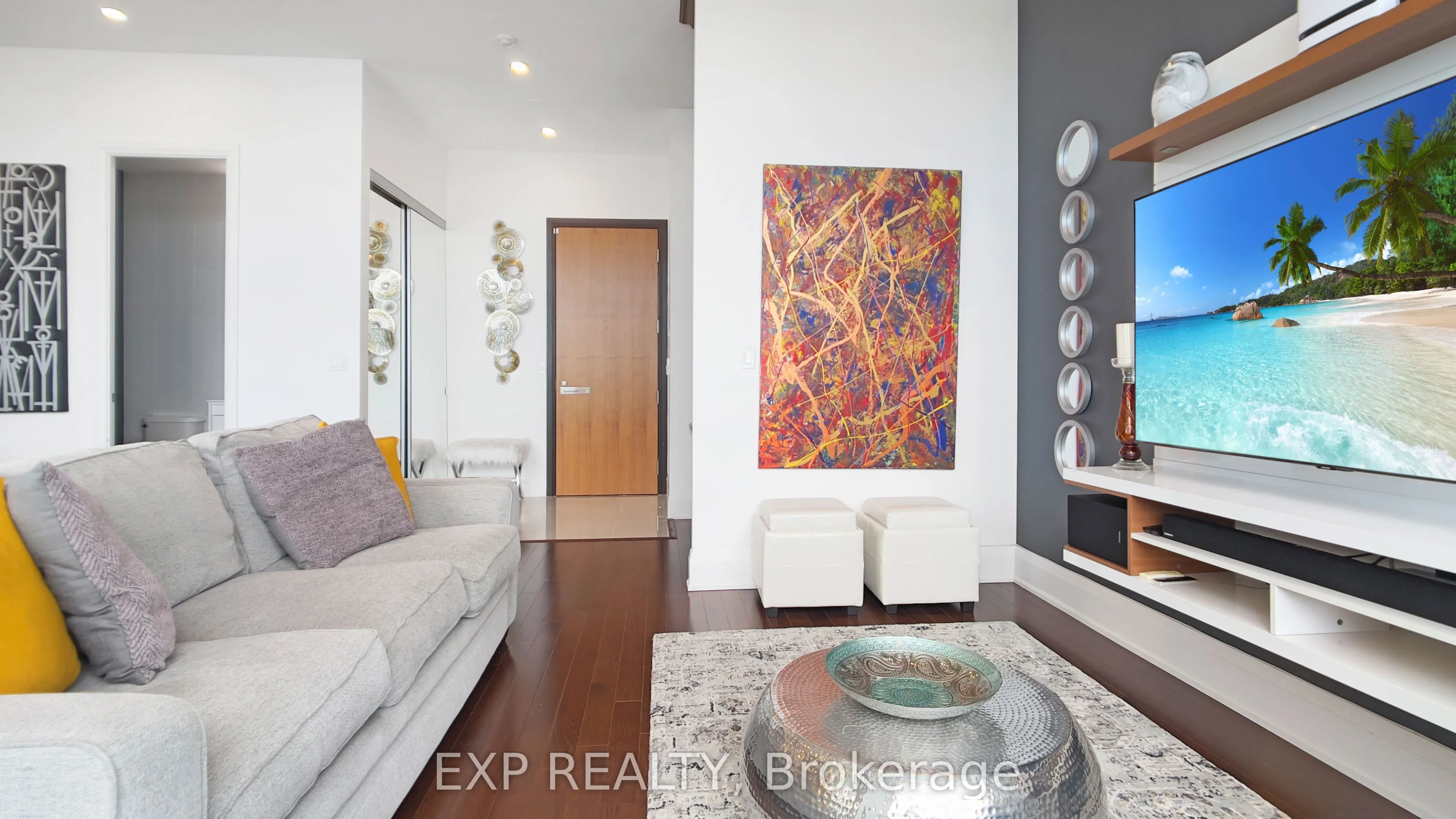 500 Sherbourne Street, #3401