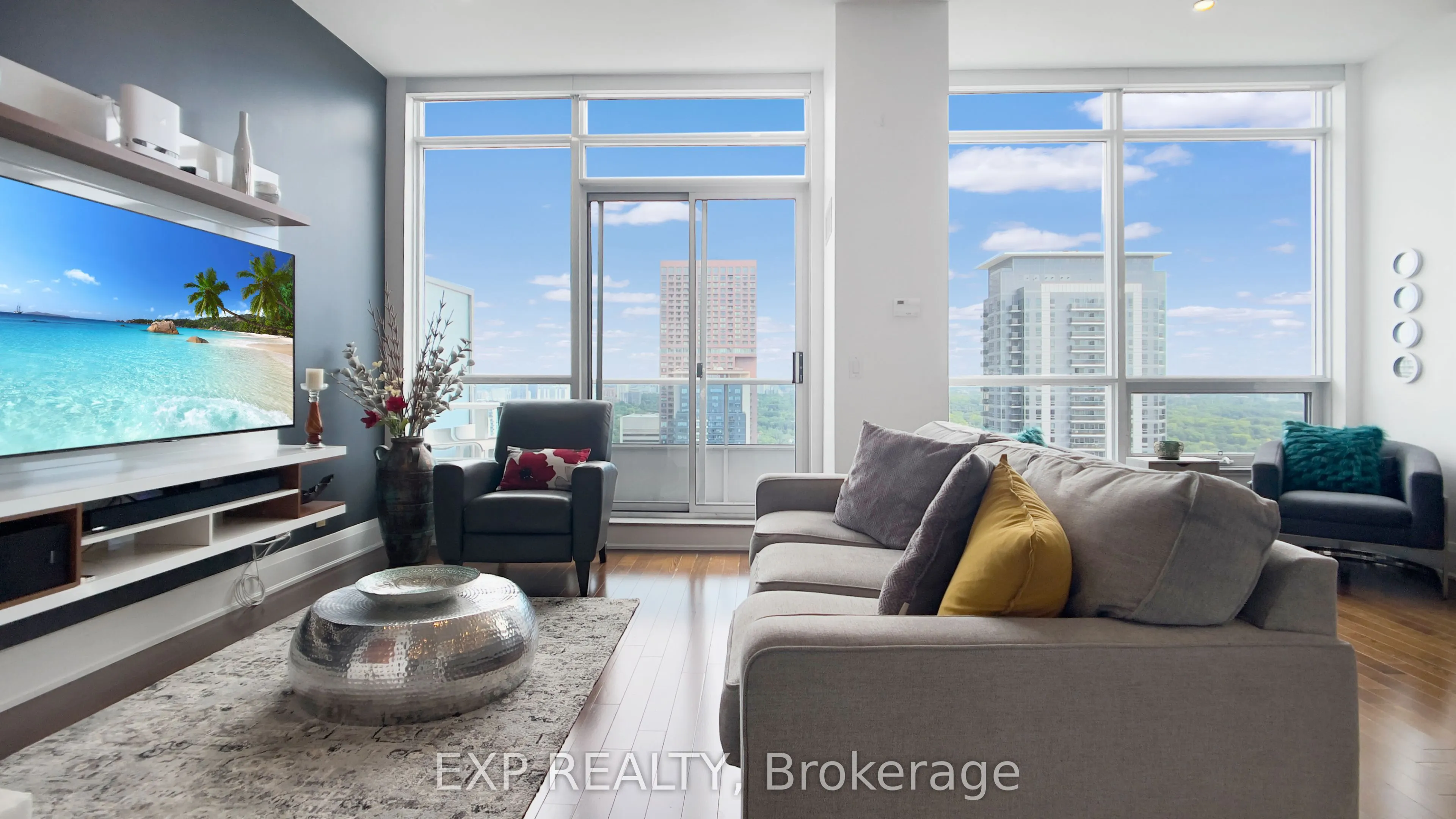 500 Sherbourne Street, #3401
