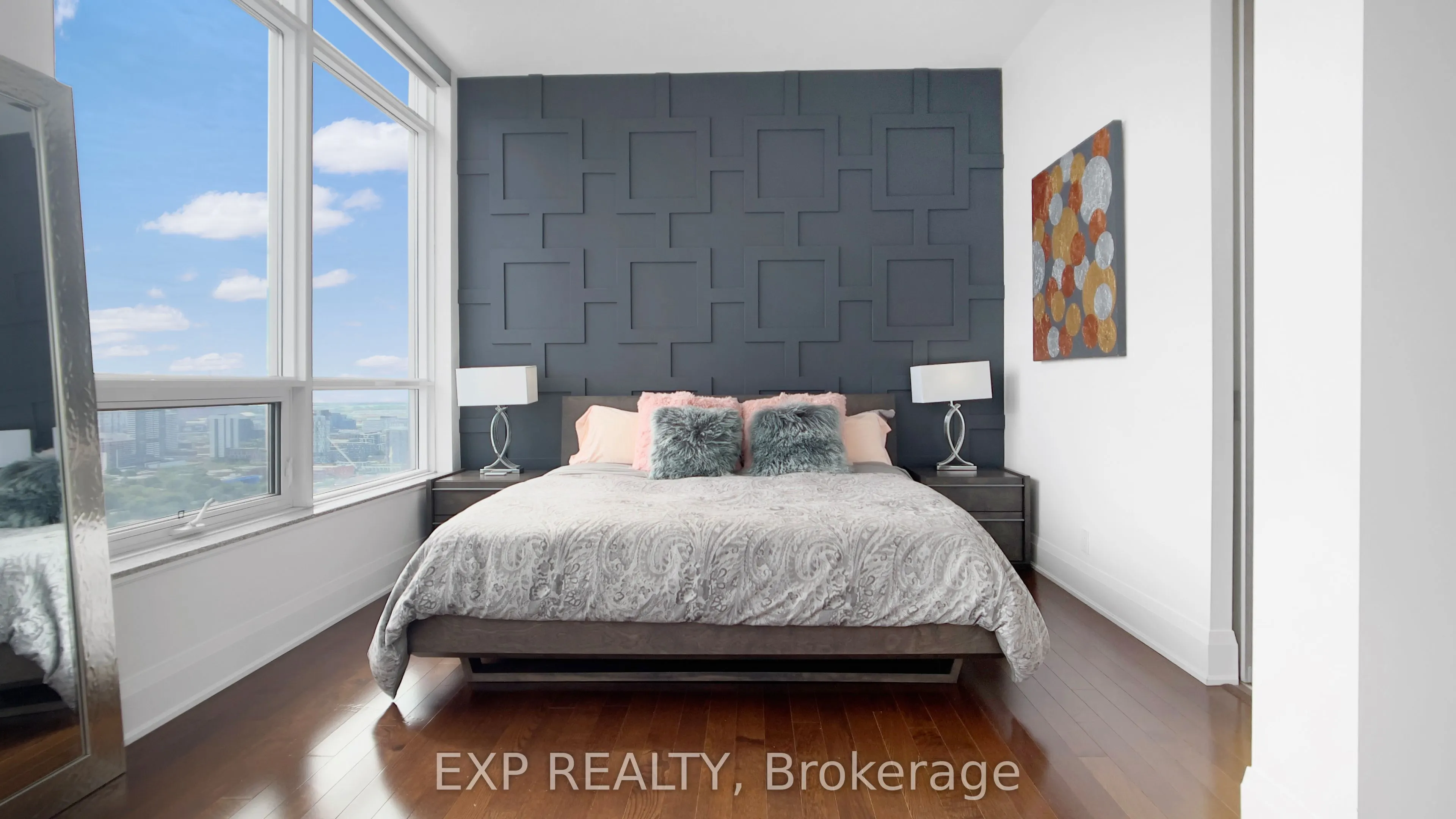 500 Sherbourne Street, #3401