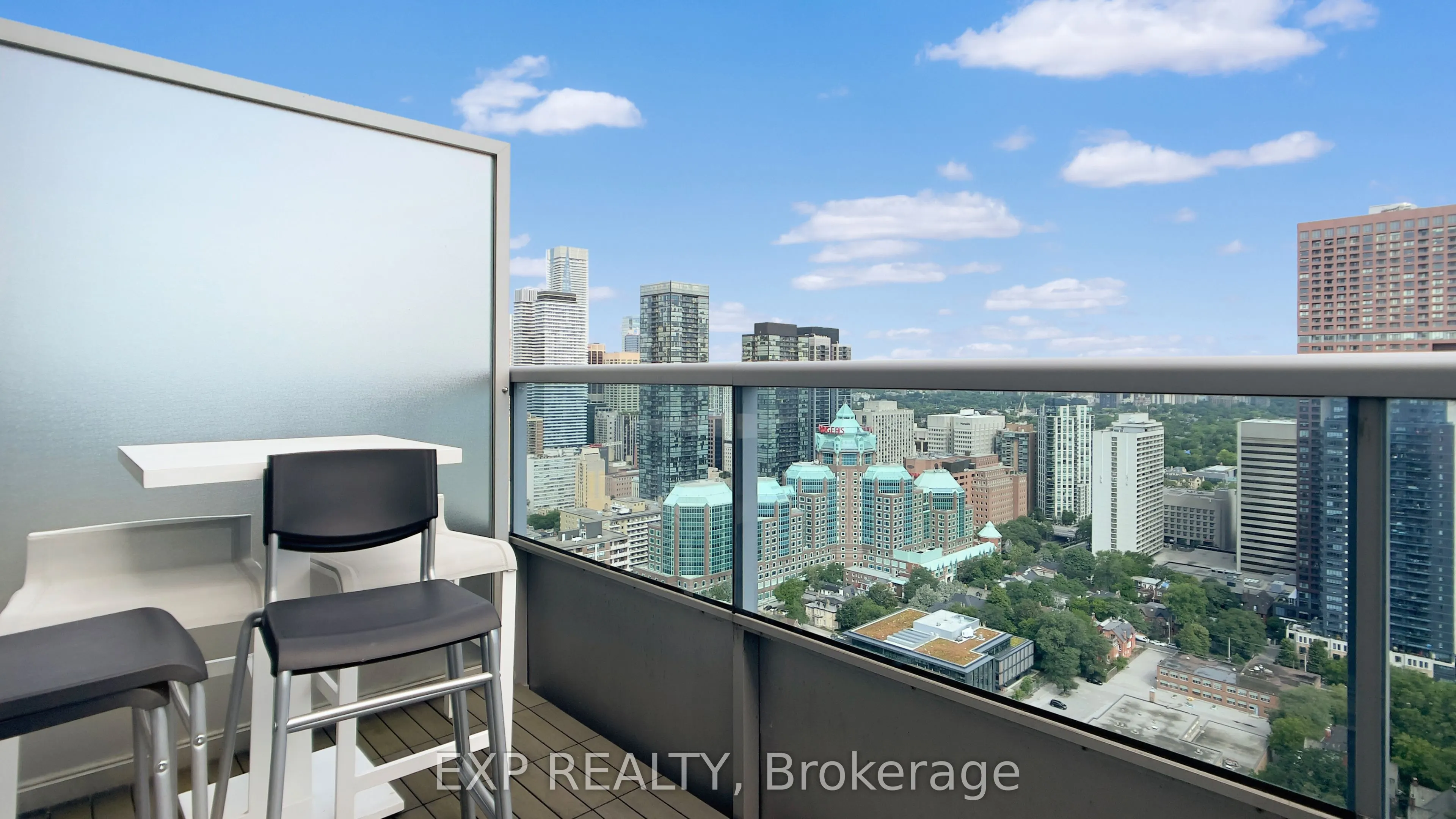 500 Sherbourne Street, #3401