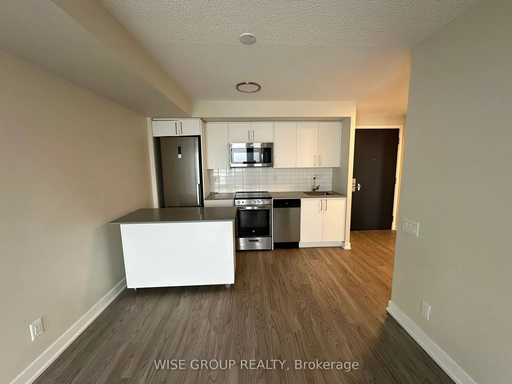 38 Monte Kwinter Court, #1005