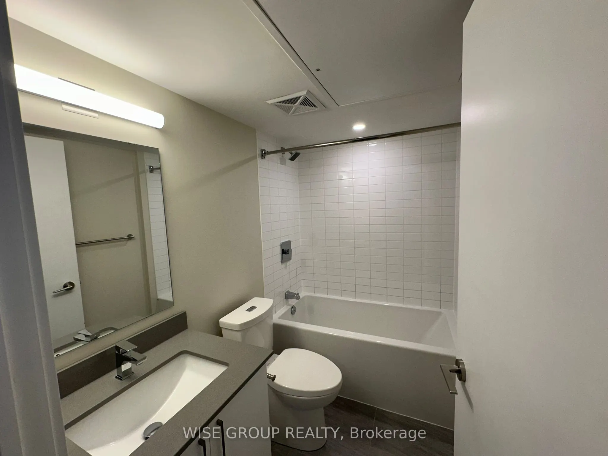 38 Monte Kwinter Court, #1005