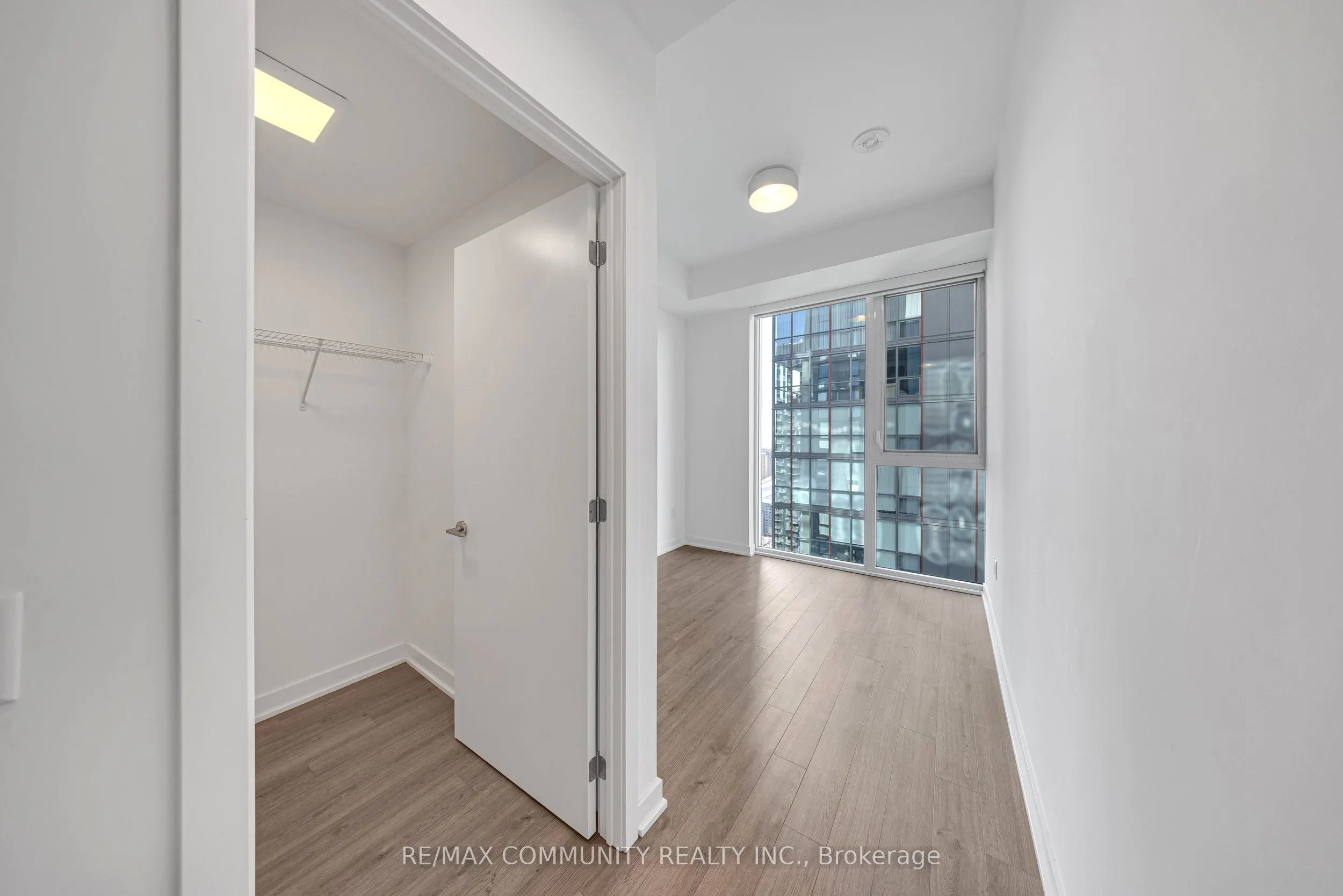 357 King Street W, #3609
