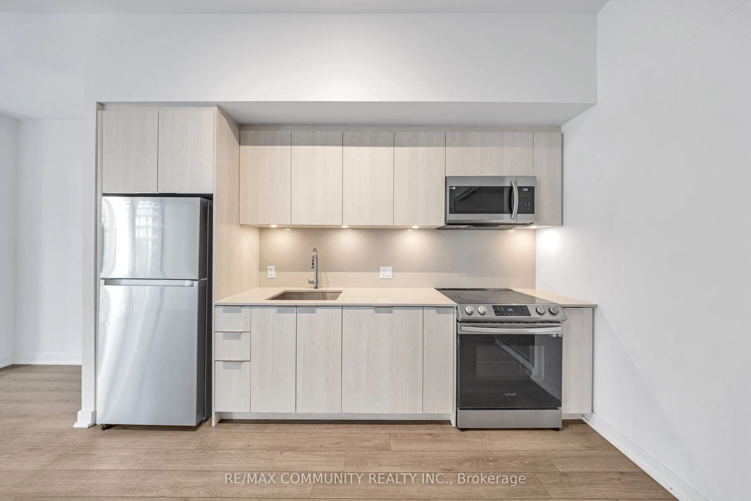 357 King Street W, #3609
