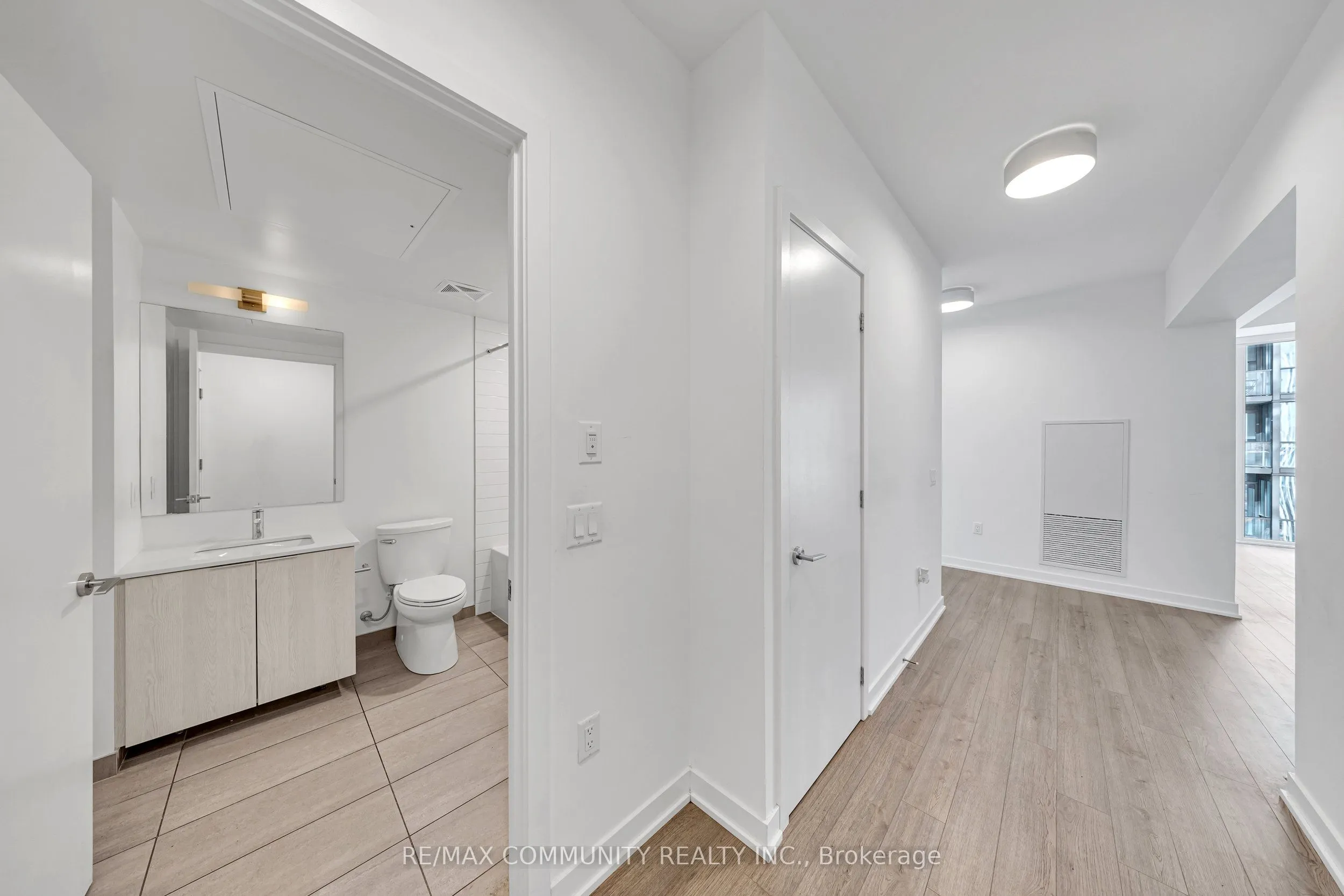 357 King Street W, #3609